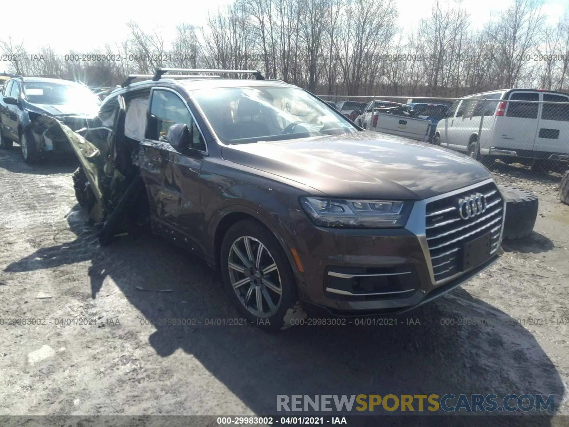 1 Photograph of a damaged car WA1LHAF79KD029809 AUDI Q7 2019