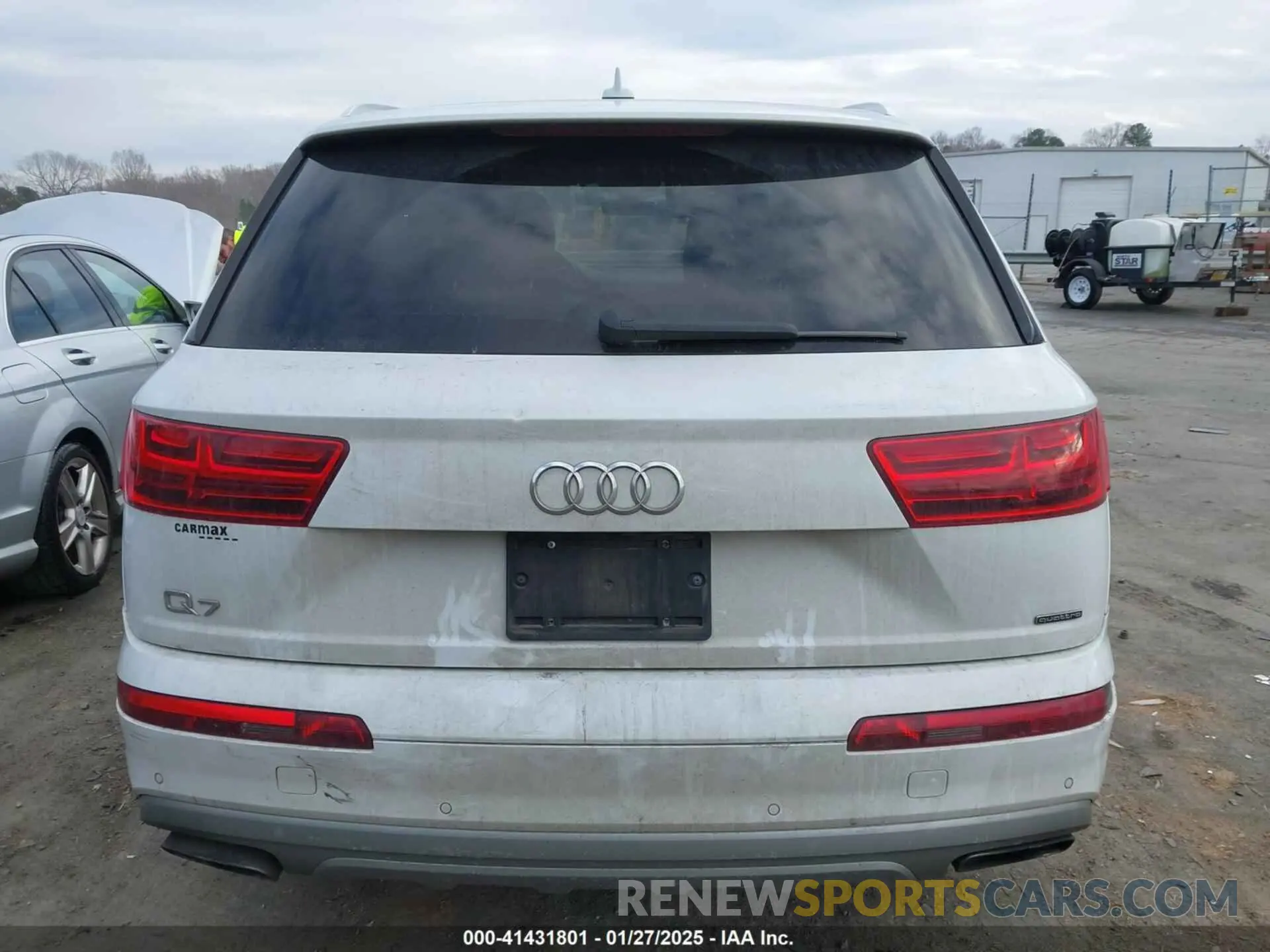 15 Фотография поврежденного автомобиля WA1LHAF79KD033844 AUDI Q7 2019