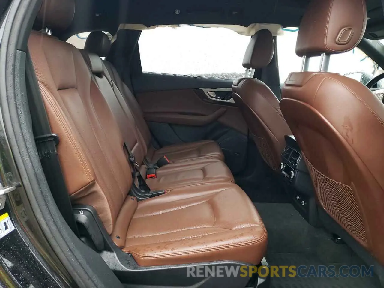 11 Photograph of a damaged car WA1LHAF7XKD028703 AUDI Q7 2019