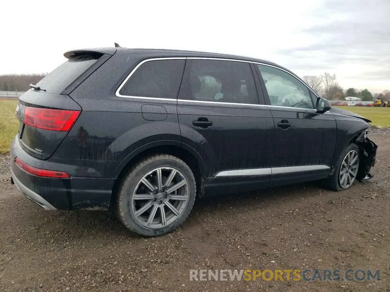 3 Photograph of a damaged car WA1LHAF7XKD028703 AUDI Q7 2019