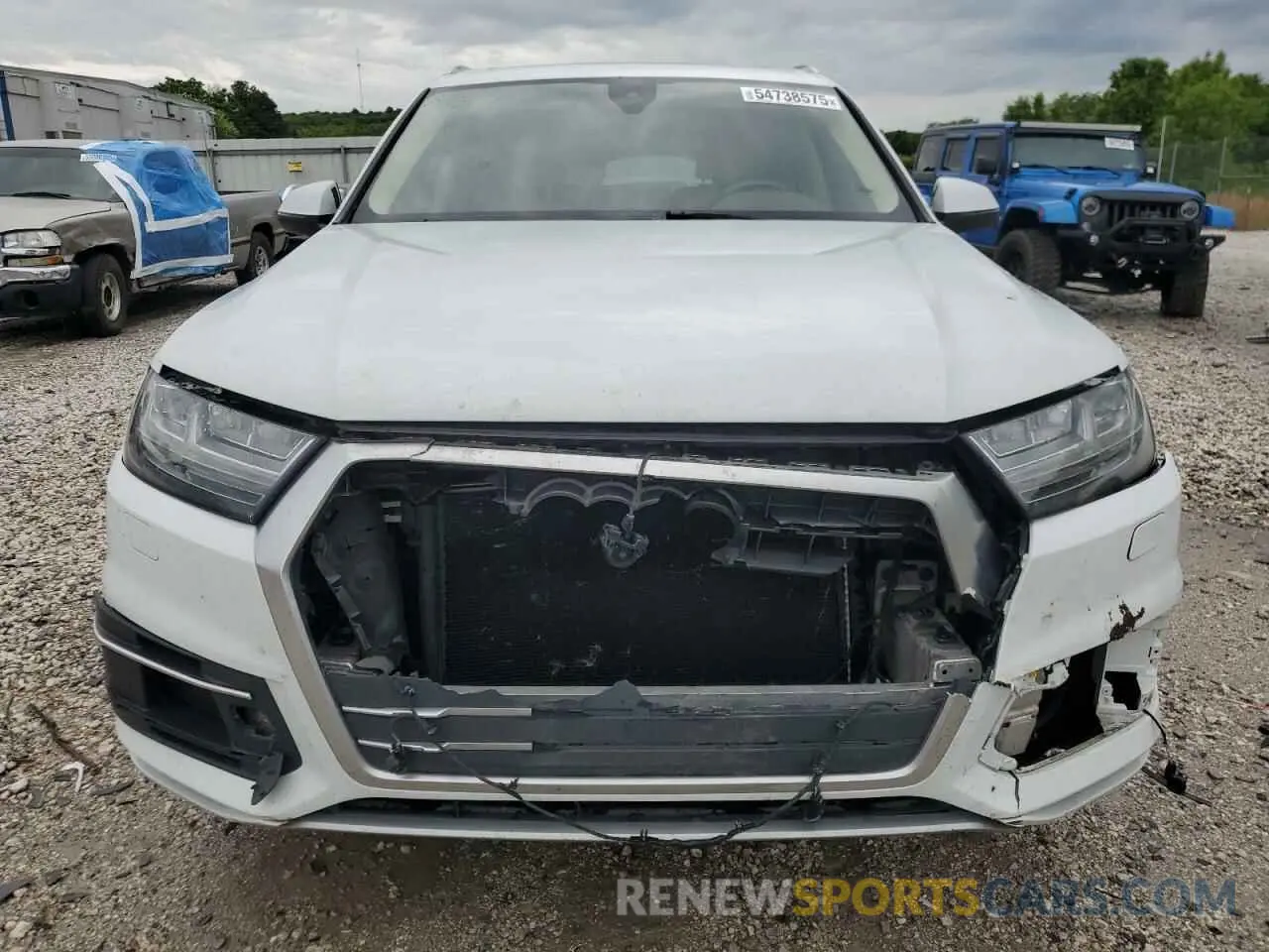 5 Photograph of a damaged car WA1LHAF7XKD038437 AUDI Q7 2019