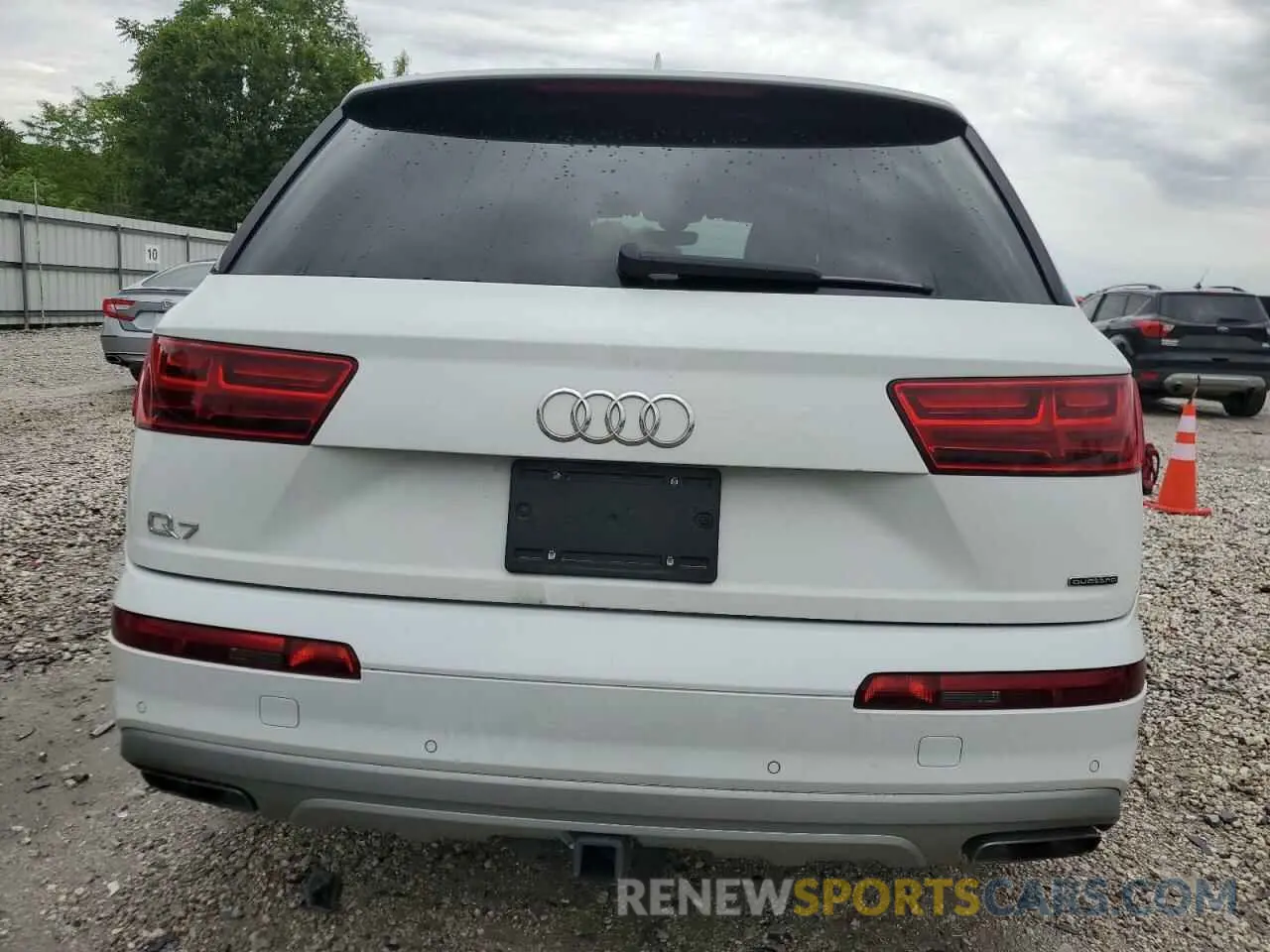 6 Photograph of a damaged car WA1LHAF7XKD038437 AUDI Q7 2019