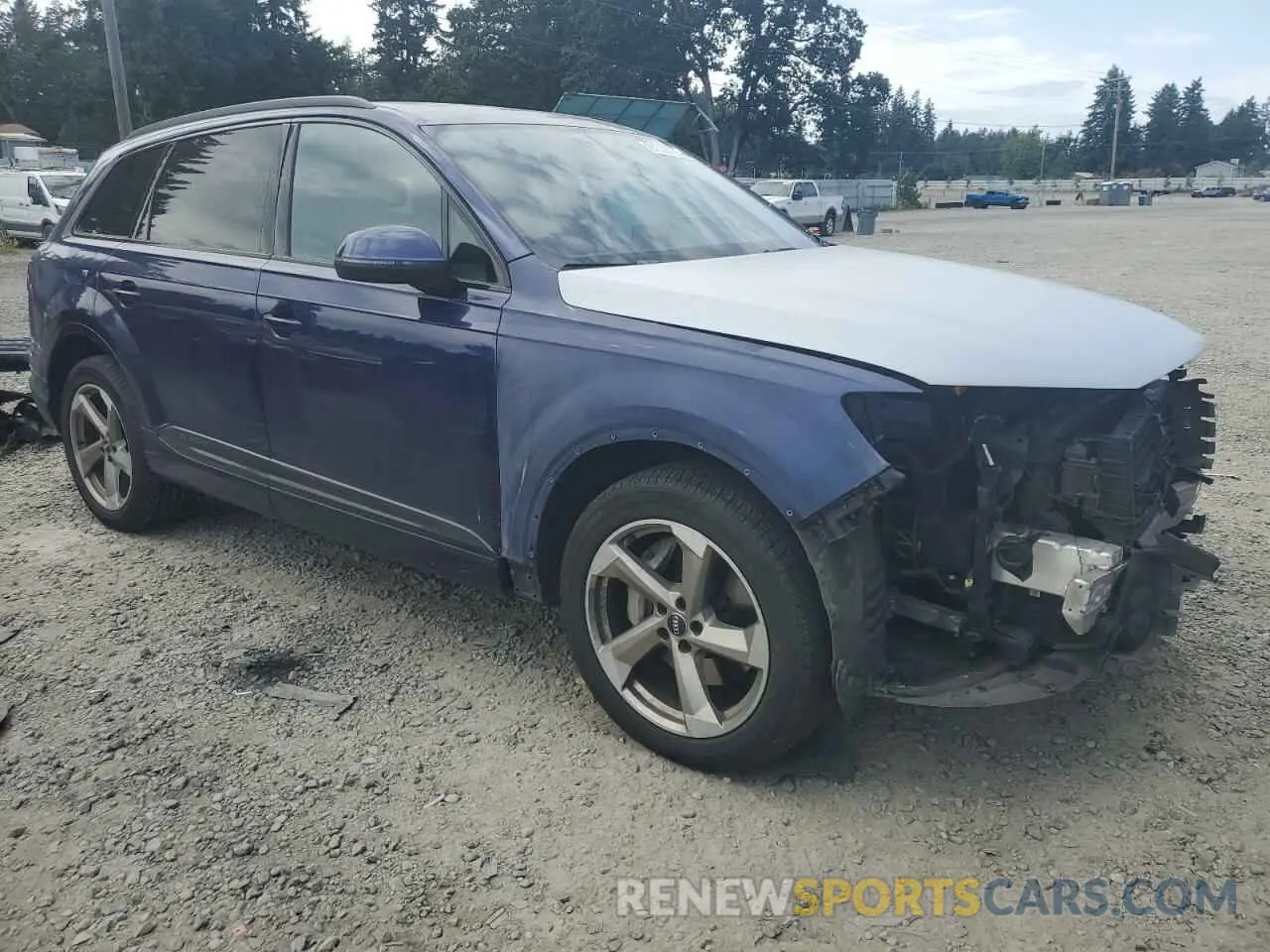 4 Photograph of a damaged car WA1MAAF72KD003710 AUDI Q7 2019