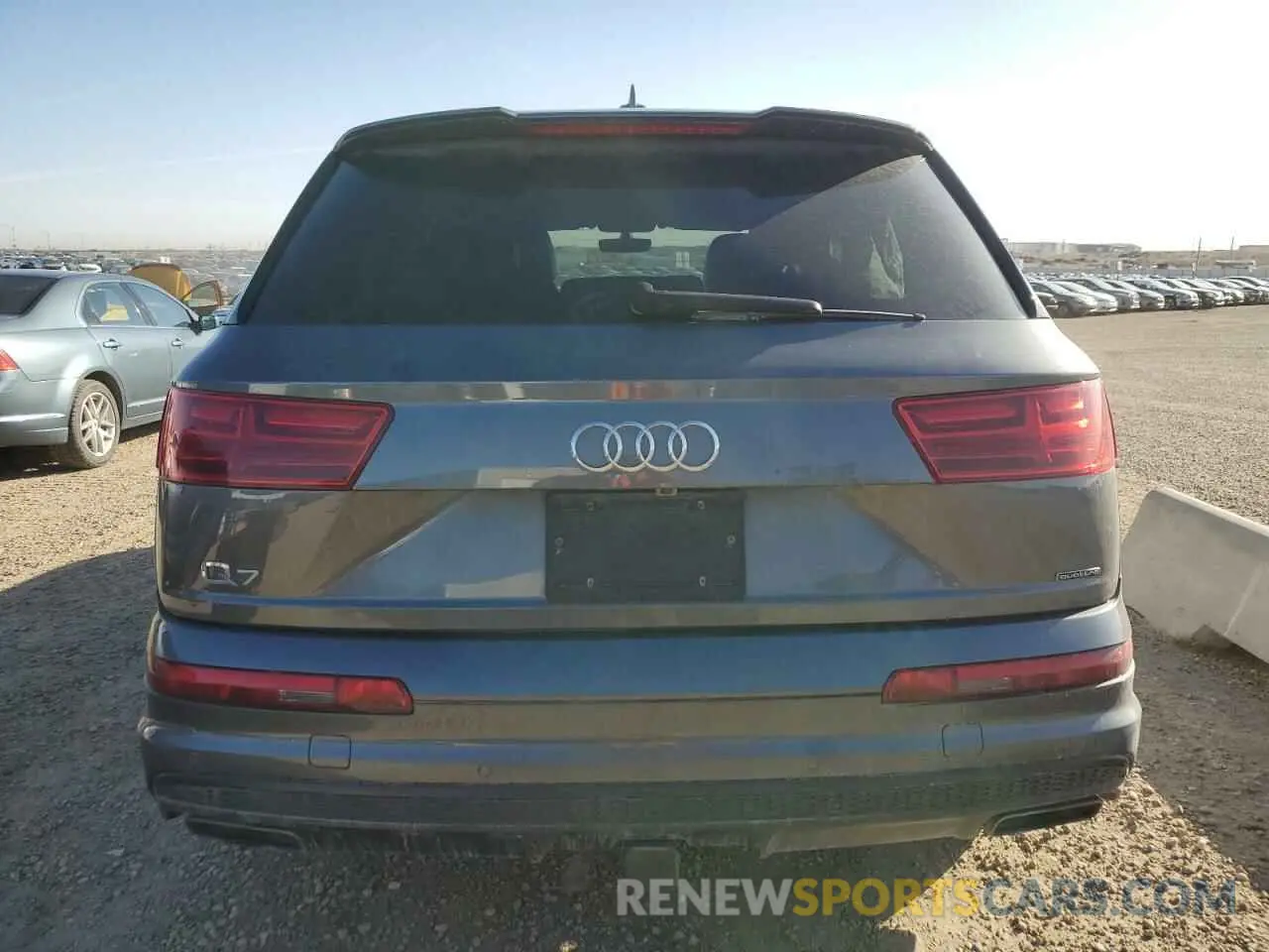 6 Фотография поврежденного автомобиля WA1MAAF73KD028745 AUDI Q7 2019