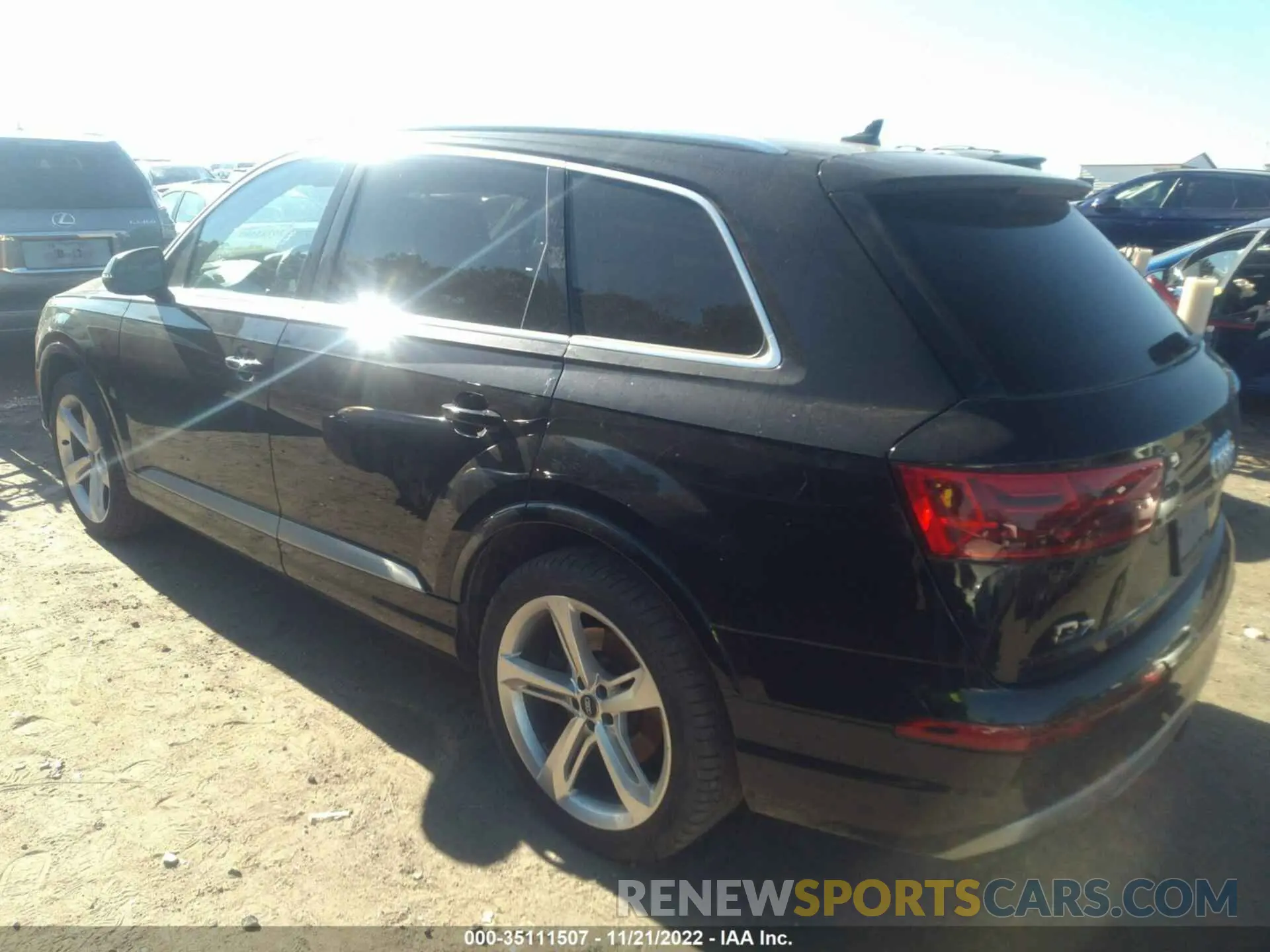 3 Фотография поврежденного автомобиля WA1VAAF71KD015108 AUDI Q7 2019