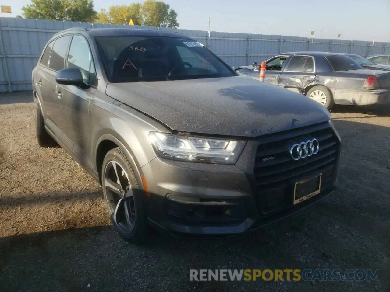 1 Фотография поврежденного автомобиля WA1VAAF71KD022933 AUDI Q7 2019