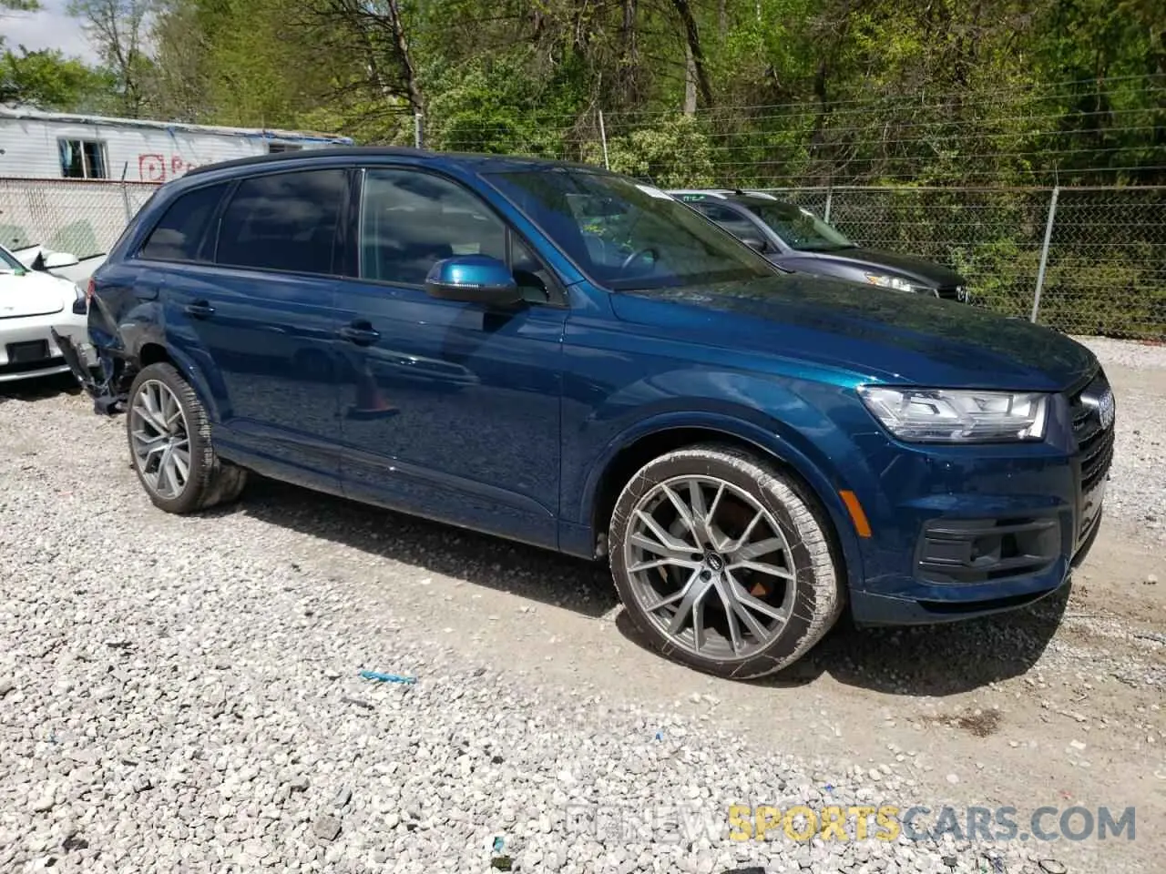4 Photograph of a damaged car WA1VAAF71KD033298 AUDI Q7 2019
