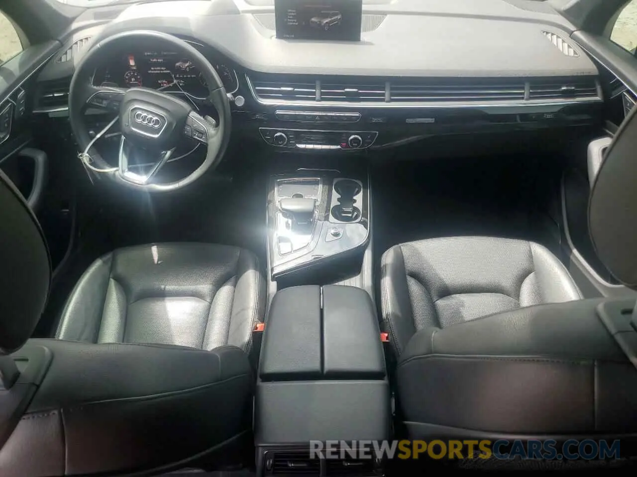 8 Фотография поврежденного автомобиля WA1VAAF71KD047623 AUDI Q7 2019