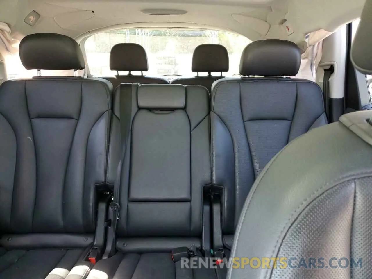 10 Фотография поврежденного автомобиля WA1VAAF73KD003364 AUDI Q7 2019