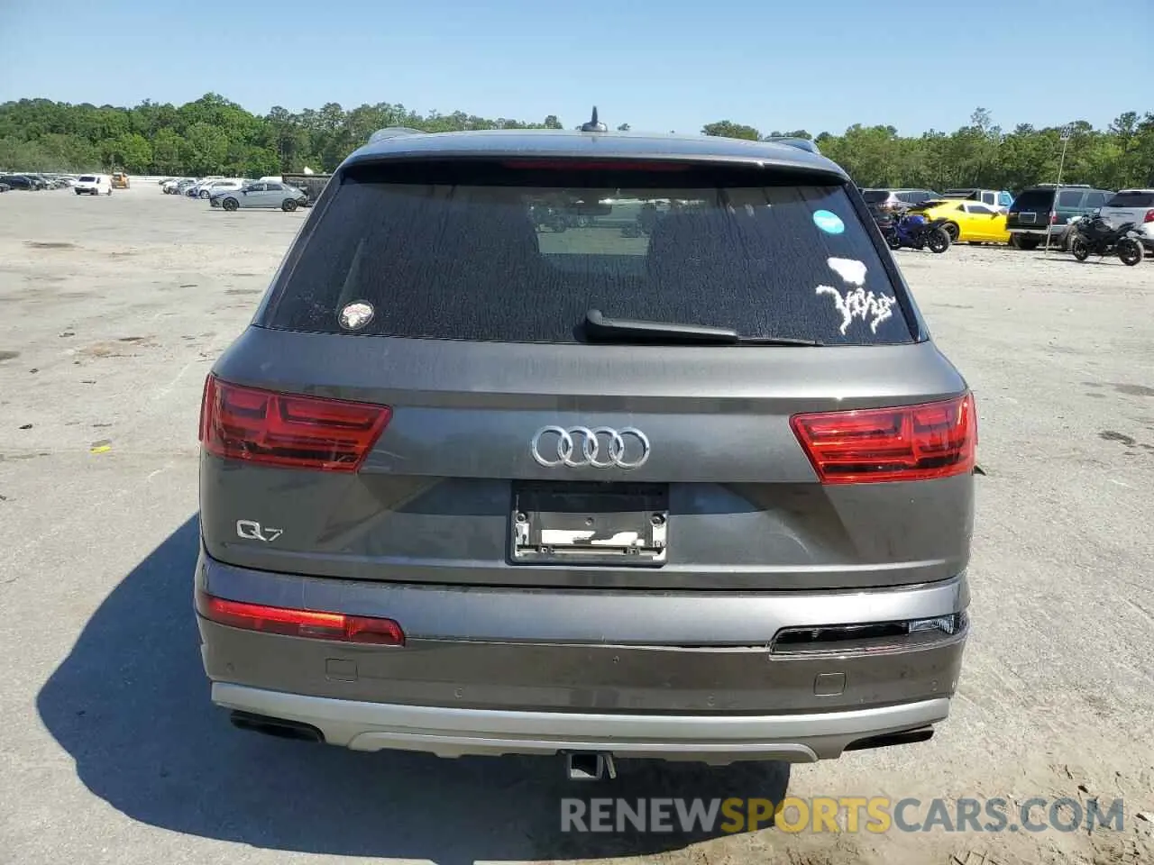 6 Фотография поврежденного автомобиля WA1VAAF73KD003364 AUDI Q7 2019