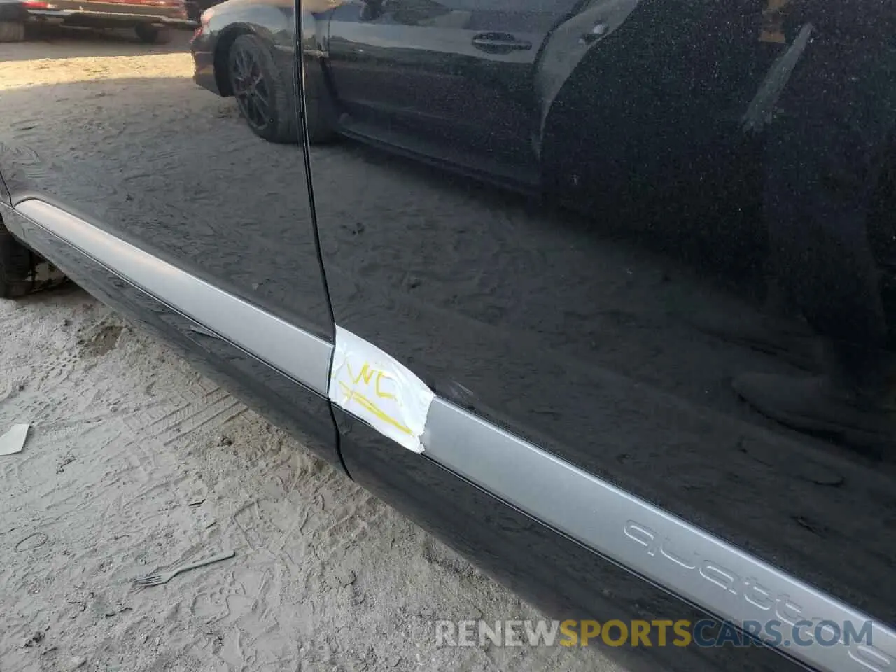 13 Photograph of a damaged car WA1VAAF73KD008564 AUDI Q7 2019