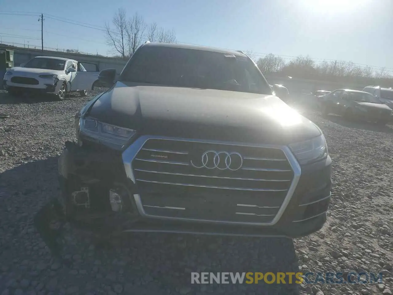5 Photograph of a damaged car WA1VAAF73KD014025 AUDI Q7 2019