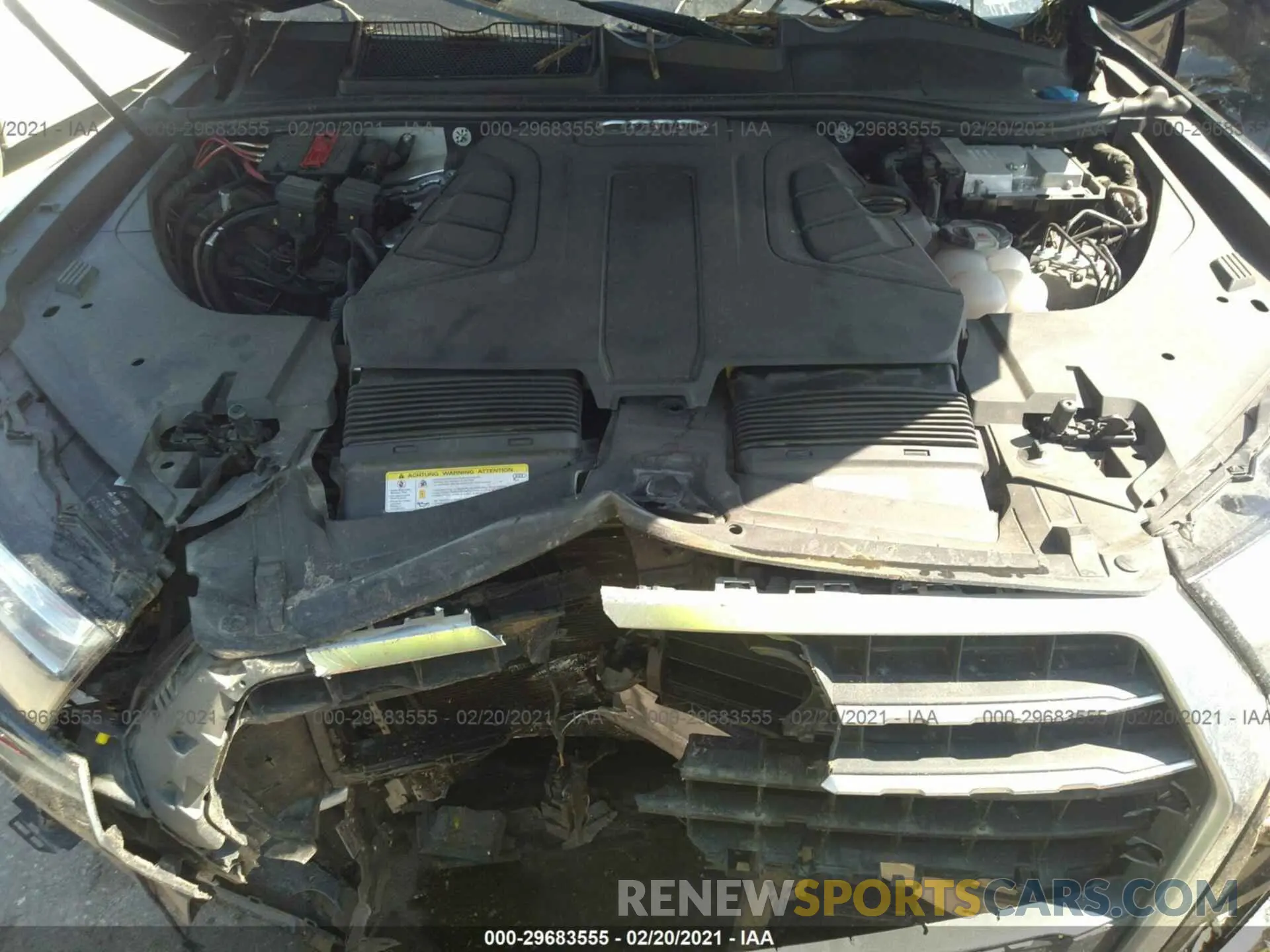 10 Photograph of a damaged car WA1VAAF74KD013336 AUDI Q7 2019