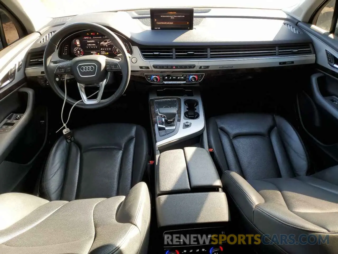8 Photograph of a damaged car WA1VAAF75KD011398 AUDI Q7 2019