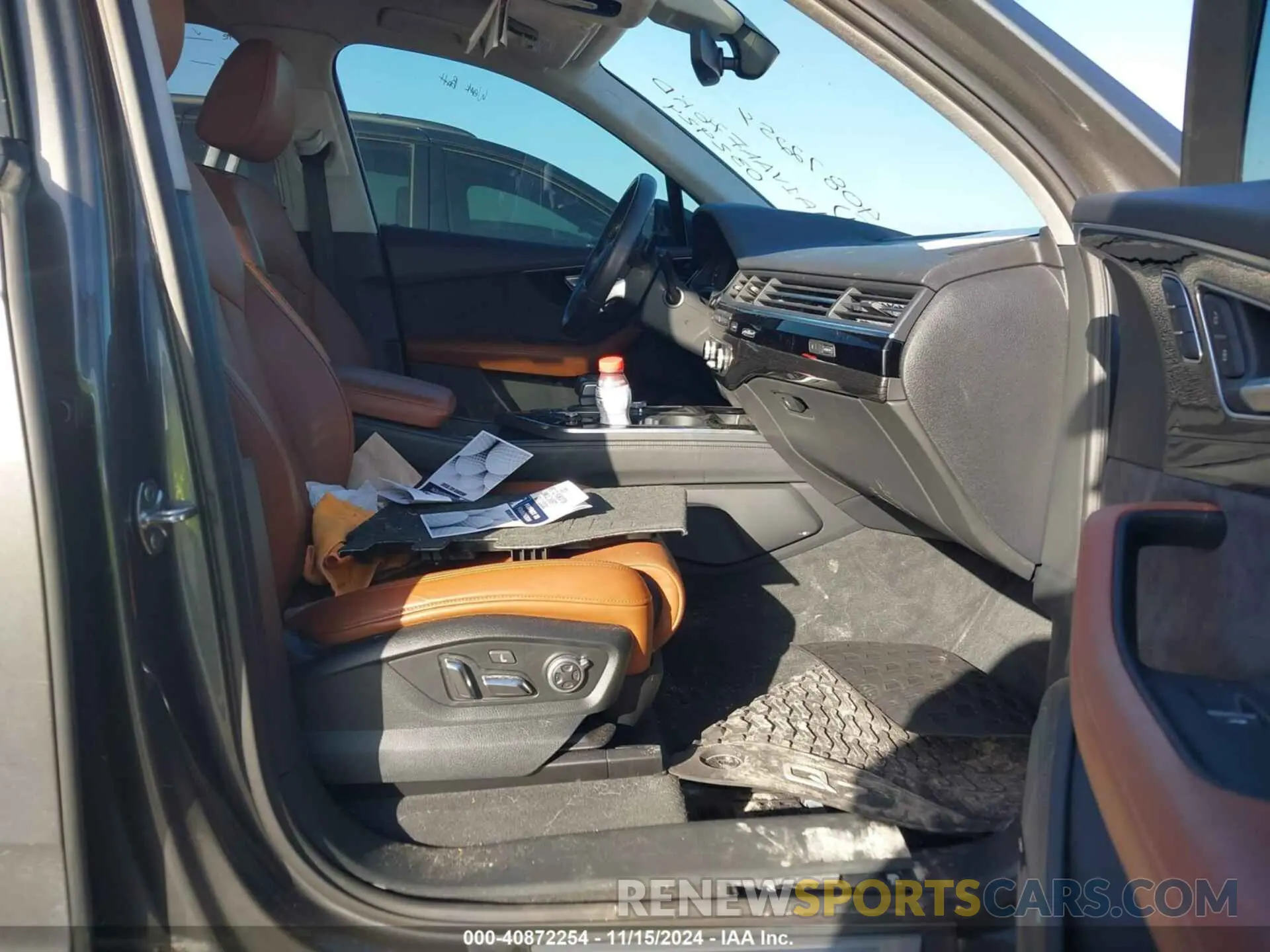 5 Фотография поврежденного автомобиля WA1VAAF76KD032924 AUDI Q7 2019