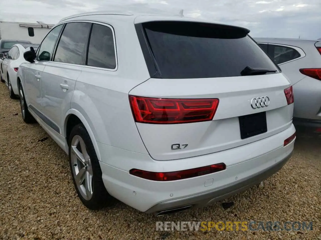 3 Фотография поврежденного автомобиля WA1VAAF76KD048735 AUDI Q7 2019
