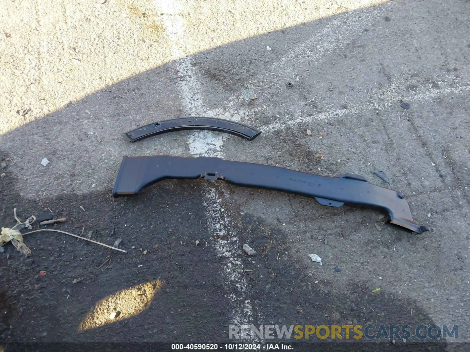 12 Photograph of a damaged car WA1VAAF77KD011872 AUDI Q7 2019