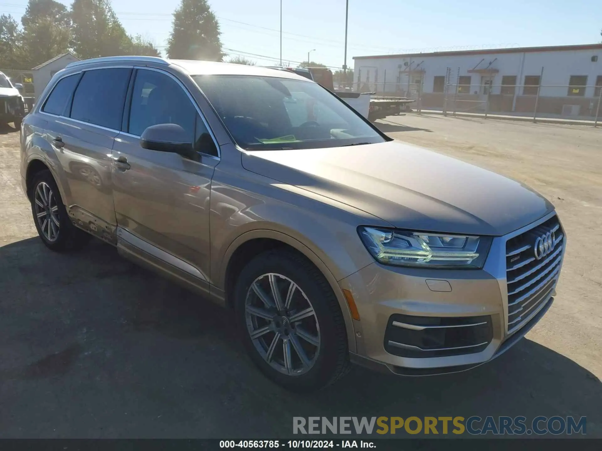 1 Фотография поврежденного автомобиля WA1VAAF77KD017557 AUDI Q7 2019