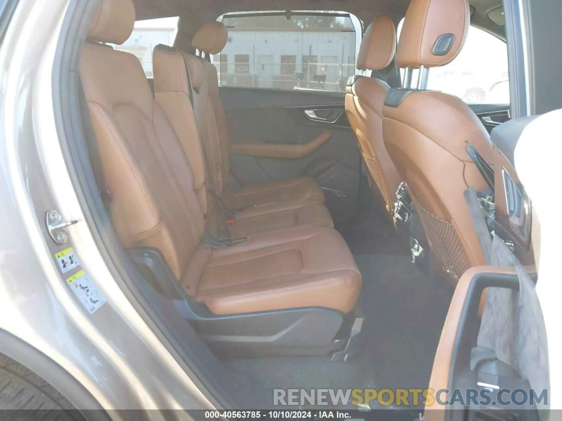 8 Фотография поврежденного автомобиля WA1VAAF77KD017557 AUDI Q7 2019
