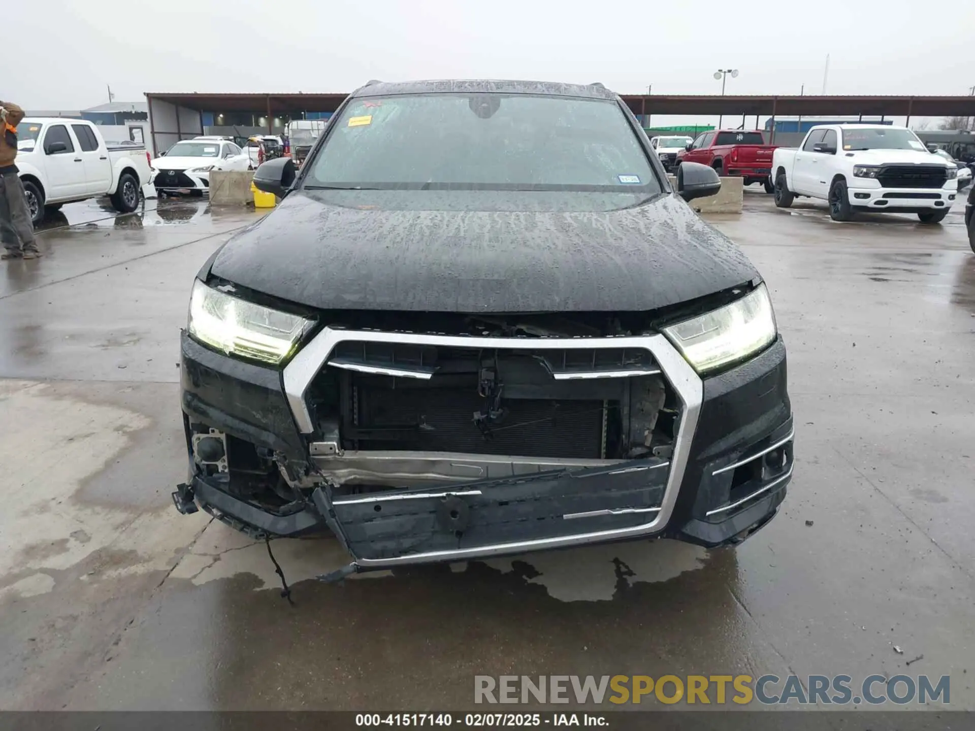6 Photograph of a damaged car WA1VAAF77KD024993 AUDI Q7 2019