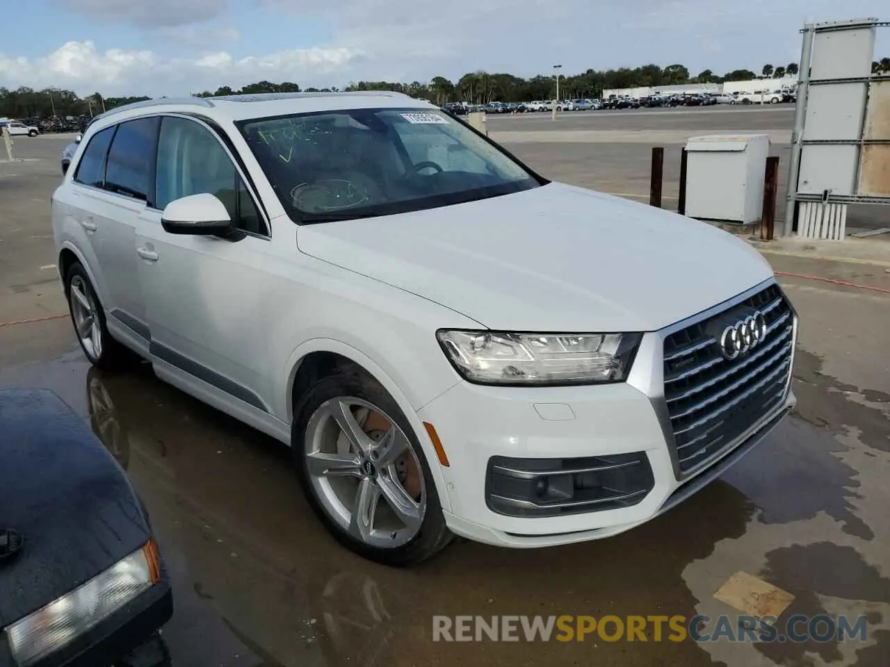 4 Photograph of a damaged car WA1VAAF78KD012237 AUDI Q7 2019