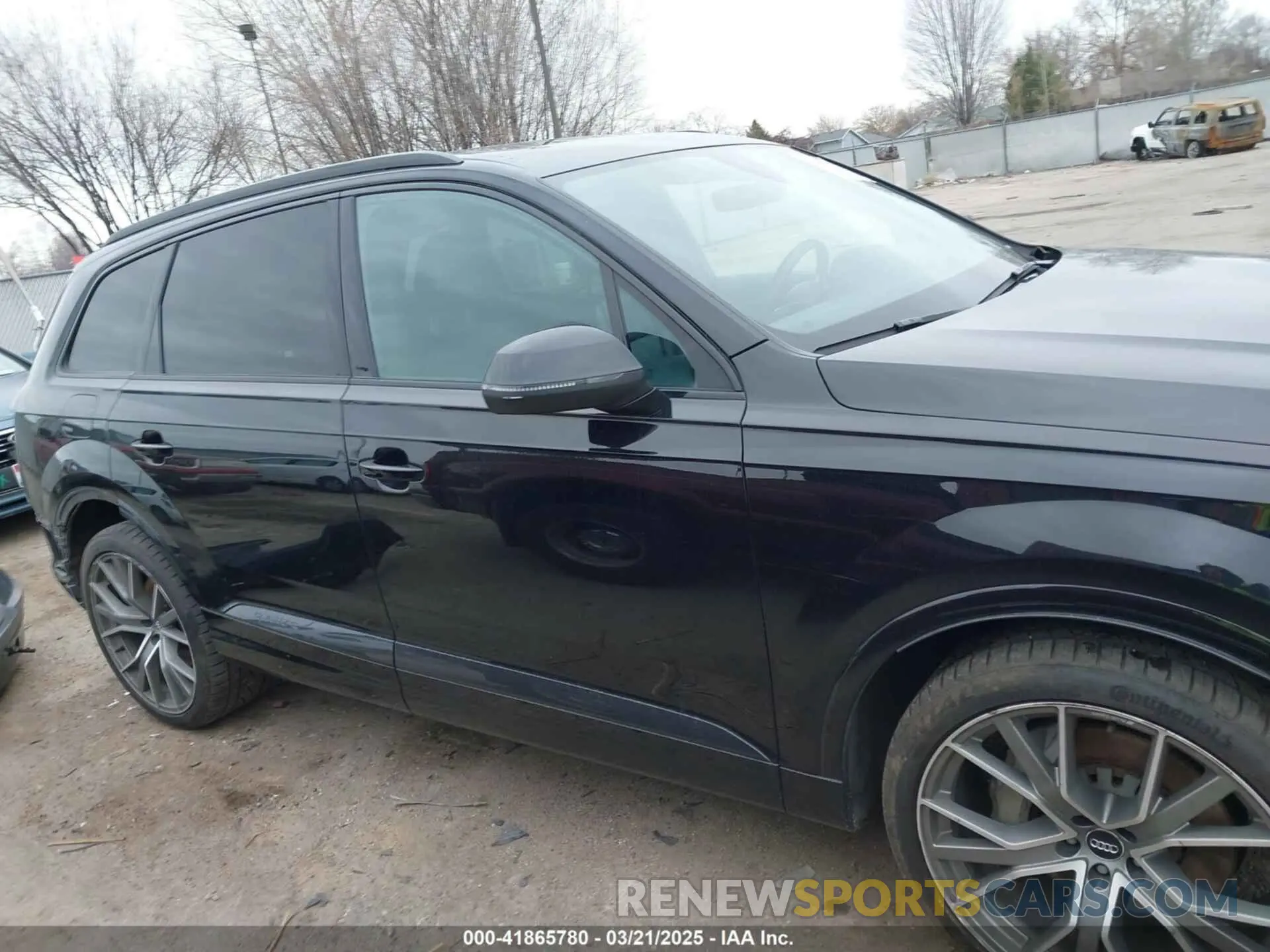 14 Фотография поврежденного автомобиля WA1VAAF79KD004597 AUDI Q7 2019