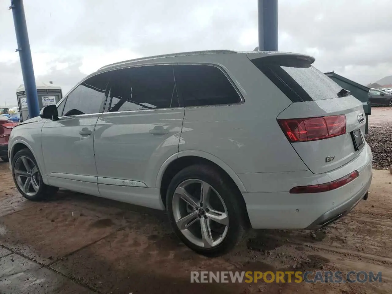 2 Photograph of a damaged car WA1VAAF79KD012389 AUDI Q7 2019