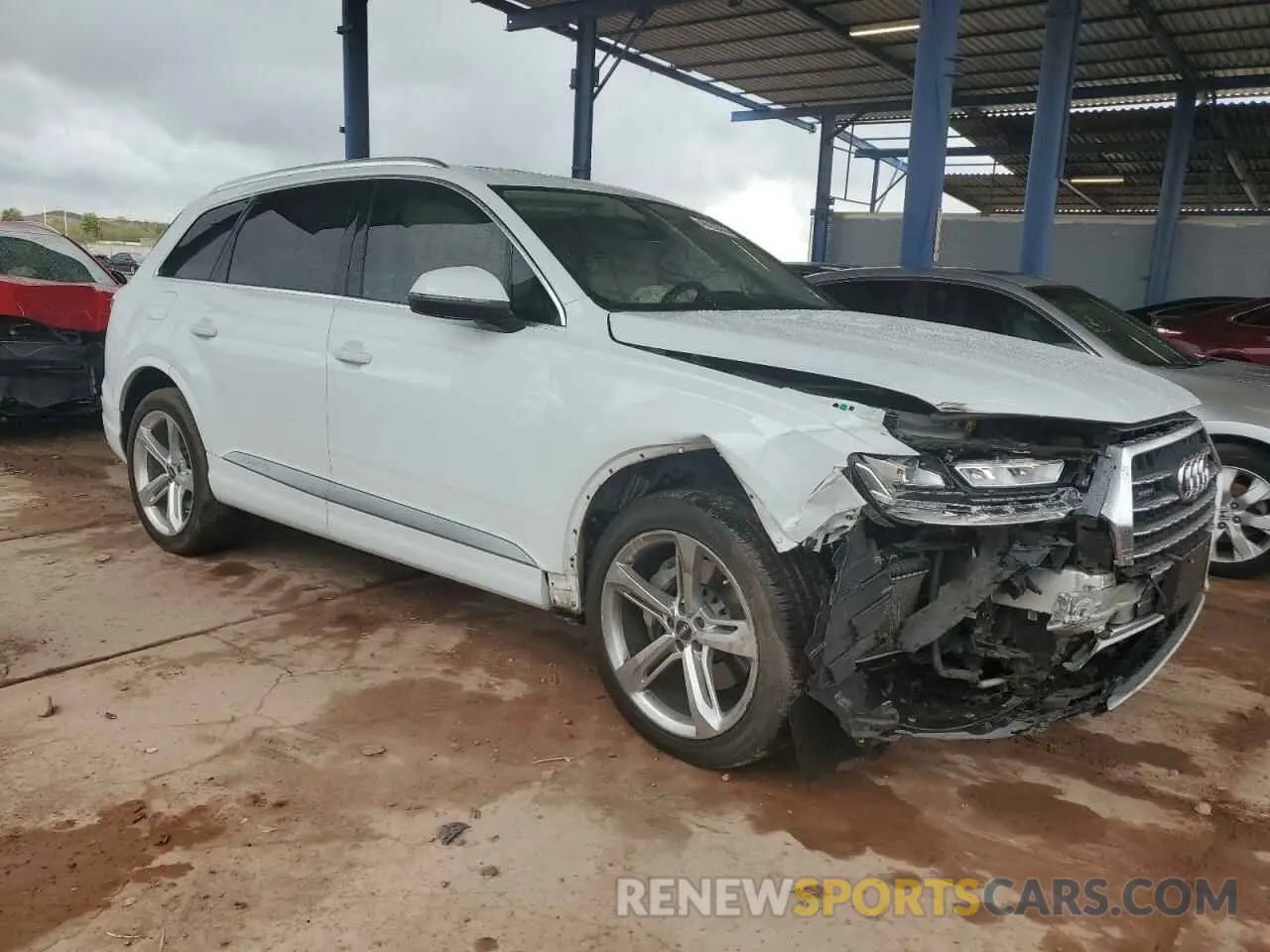 4 Photograph of a damaged car WA1VAAF79KD012389 AUDI Q7 2019