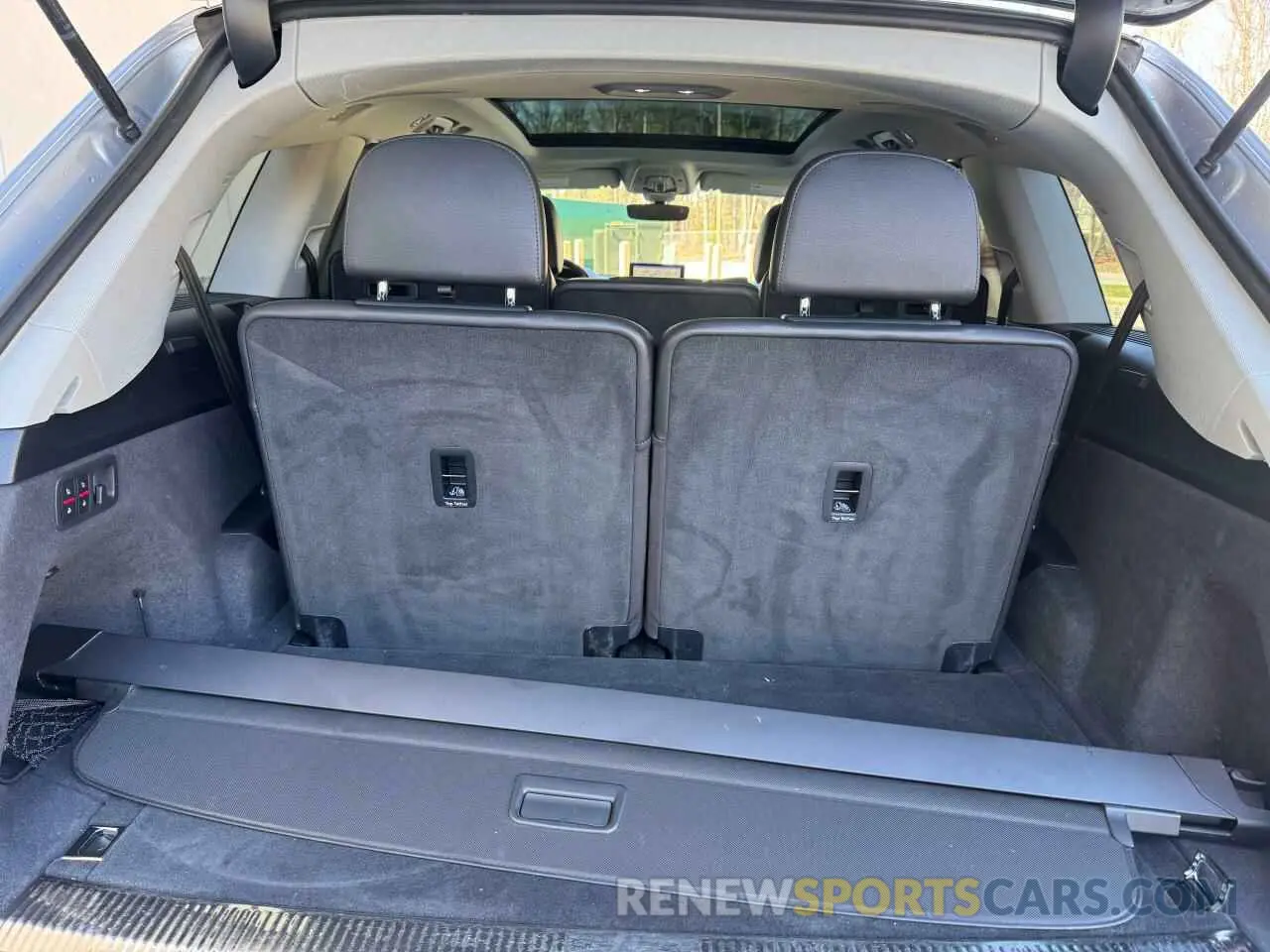 15 Фотография поврежденного автомобиля WA1VAAF79KD026762 AUDI Q7 2019
