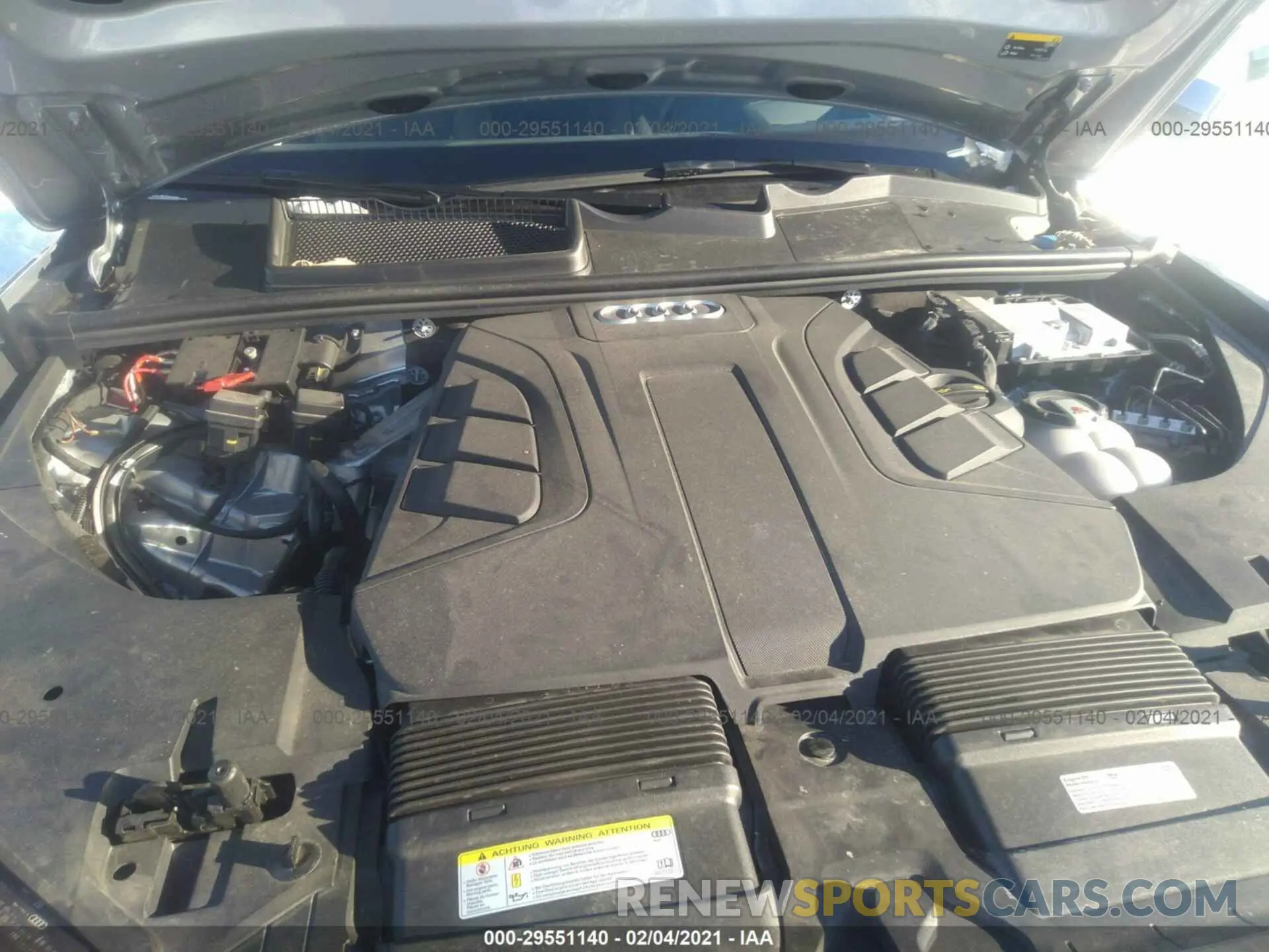 10 Photograph of a damaged car WA1VAAF7XKD033882 AUDI Q7 2019