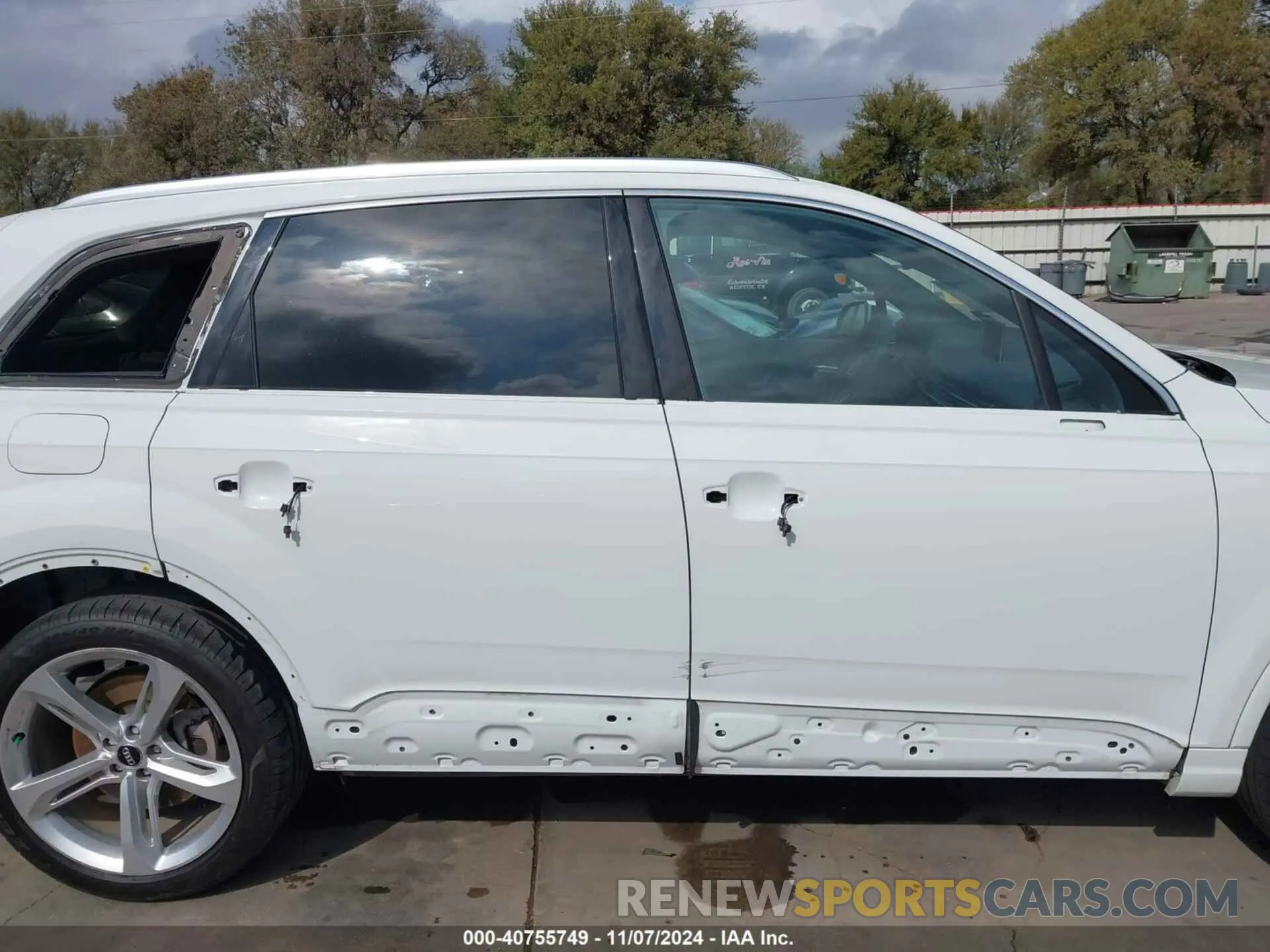 14 Фотография поврежденного автомобиля WA1VABF72KD024504 AUDI Q7 2019