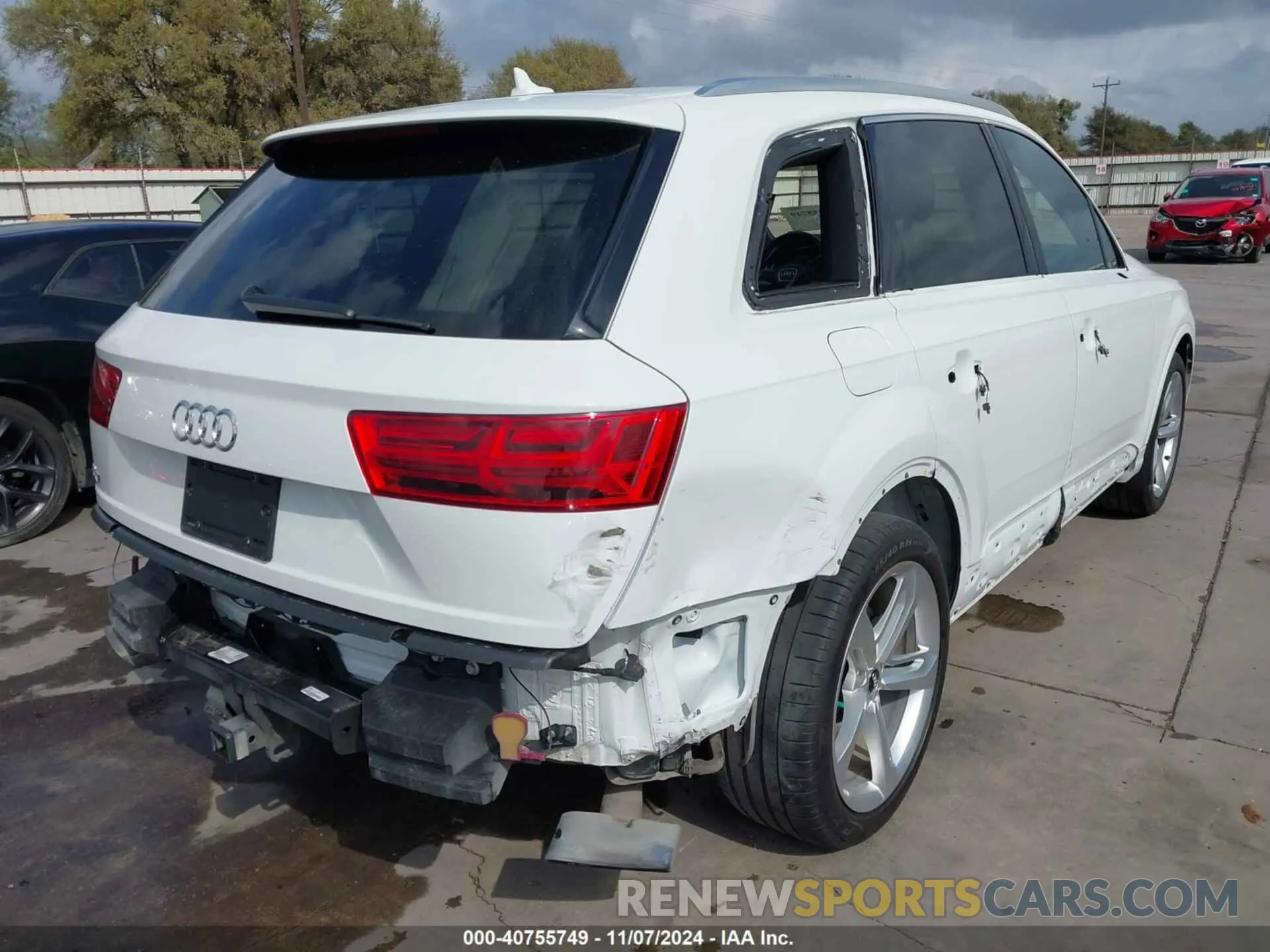 4 Фотография поврежденного автомобиля WA1VABF72KD024504 AUDI Q7 2019