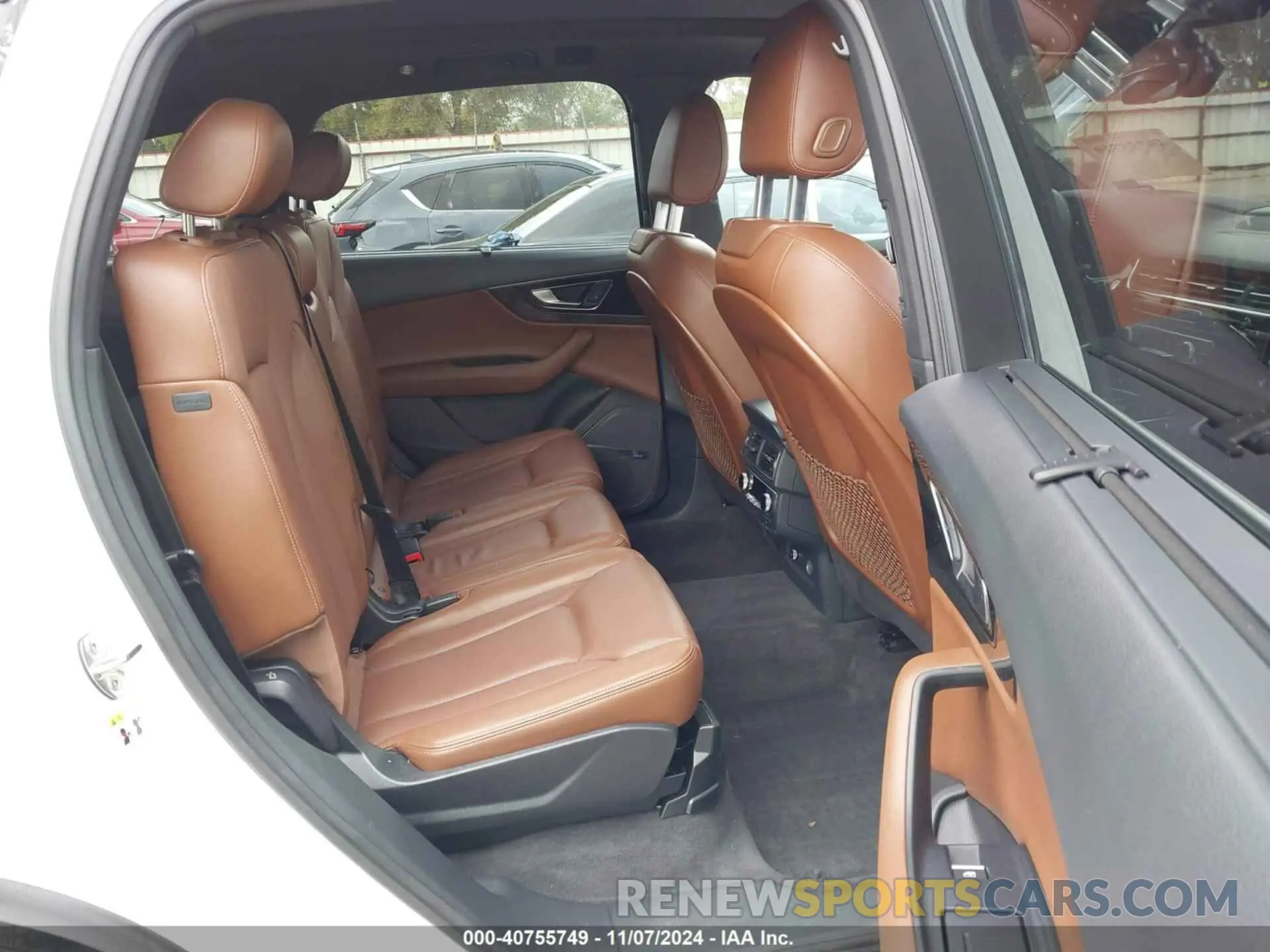8 Фотография поврежденного автомобиля WA1VABF72KD024504 AUDI Q7 2019