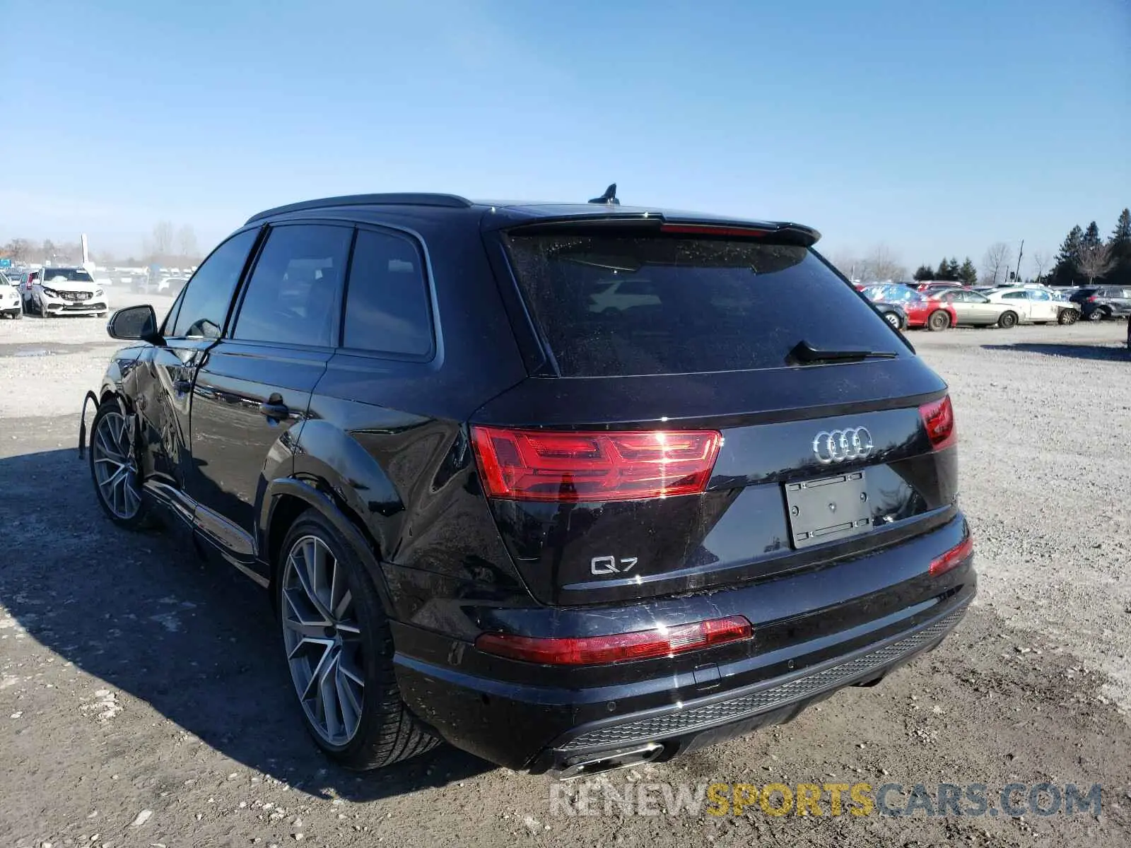 3 Photograph of a damaged car WA1WAAF79KD028189 AUDI Q7 2019