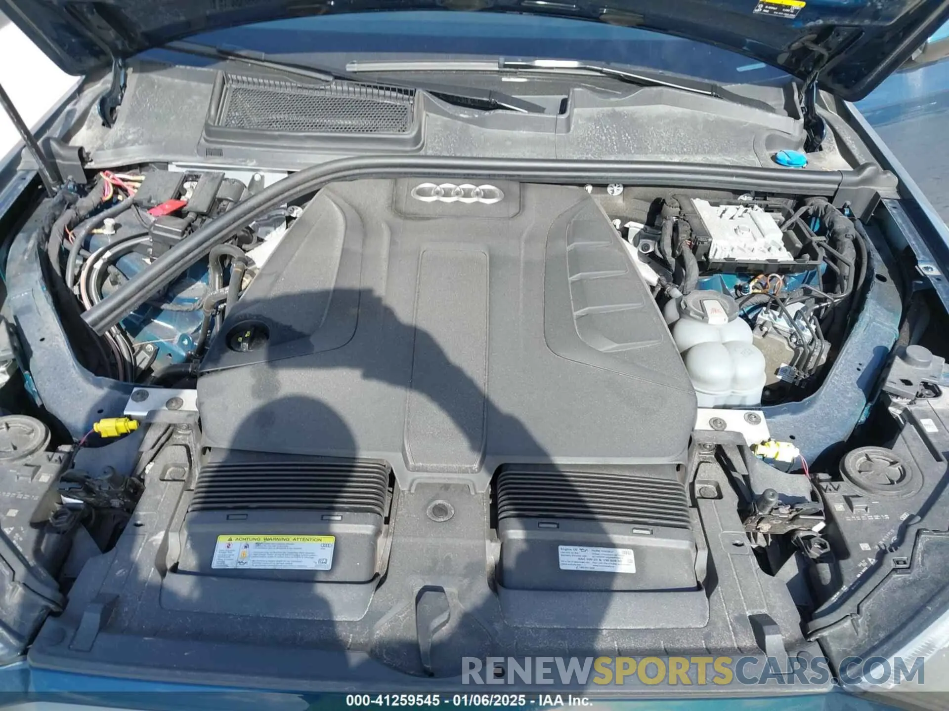 10 Photograph of a damaged car WA1AJAF75LD011384 AUDI Q7 2020