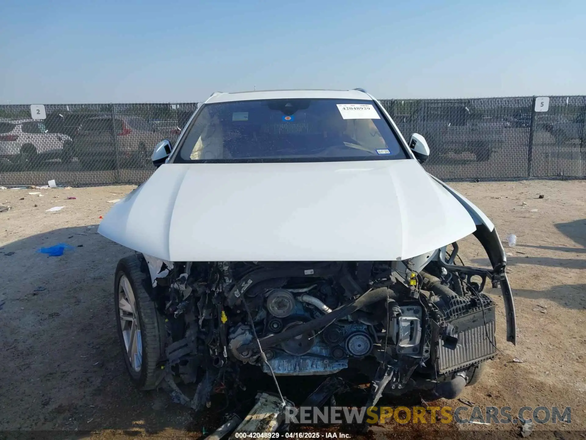 11 Photograph of a damaged car WA1AXAF73LD007509 AUDI Q7 2020