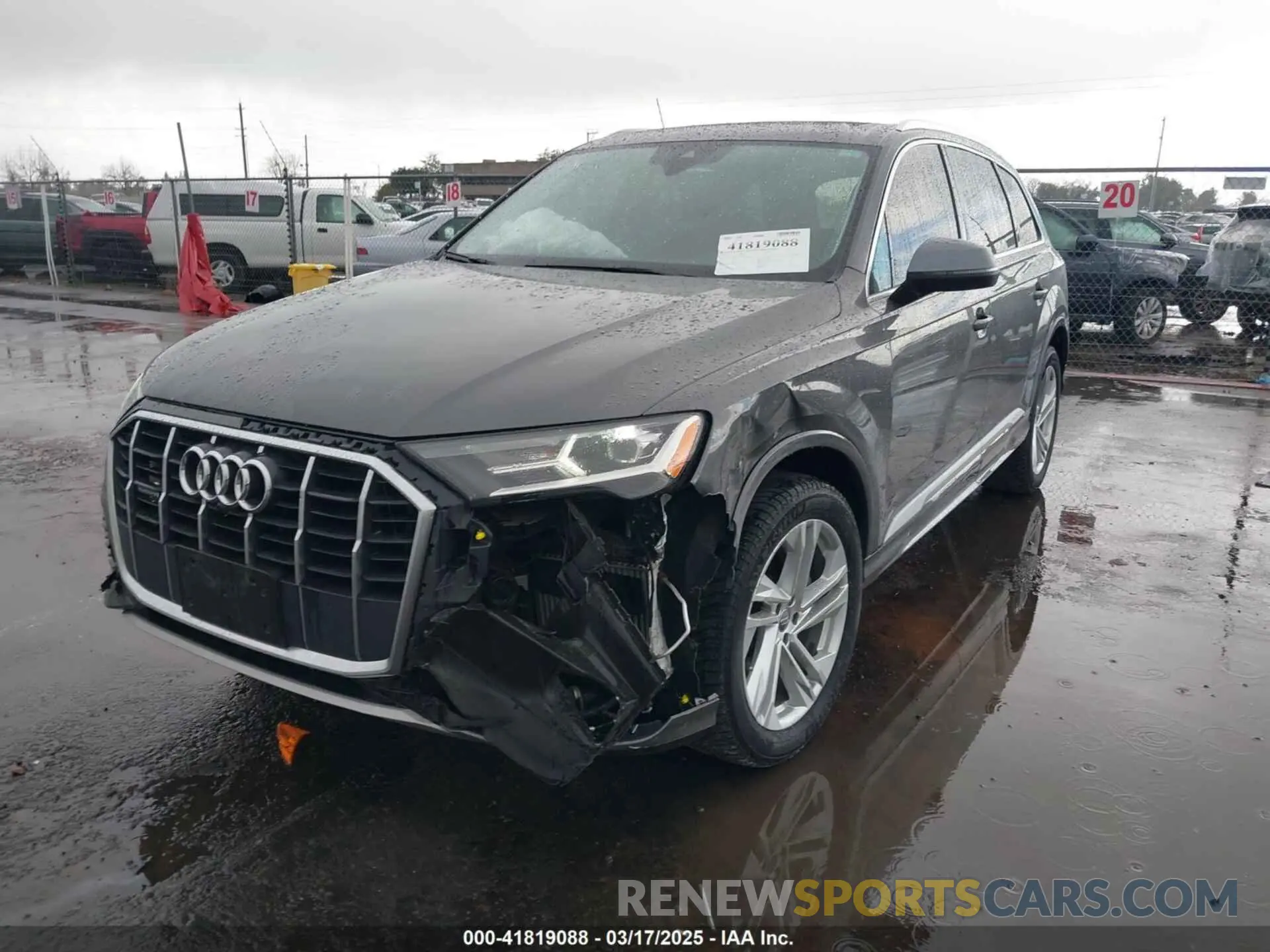 6 Photograph of a damaged car WA1AXAF77LD003544 AUDI Q7 2020