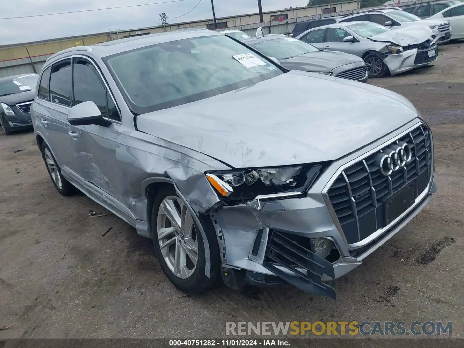 1 Photograph of a damaged car WA1AXAF79LD006607 AUDI Q7 2020