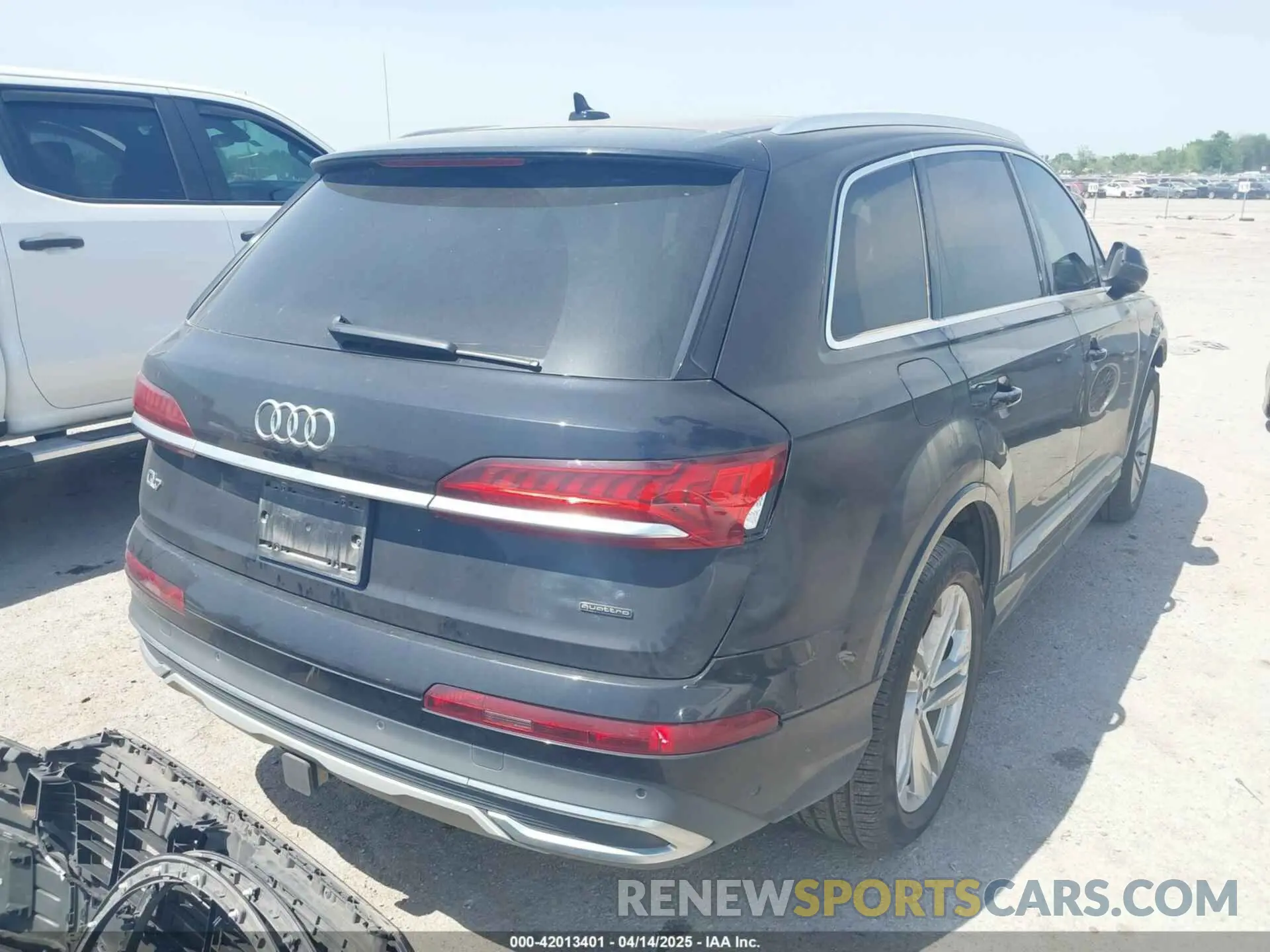 4 Фотография поврежденного автомобиля WA1LJAF76LD010317 AUDI Q7 2020