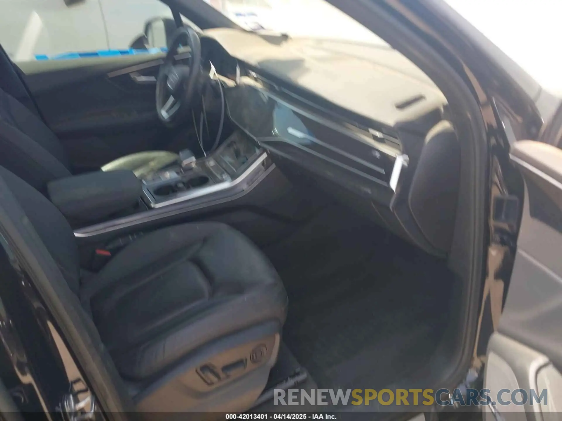 5 Фотография поврежденного автомобиля WA1LJAF76LD010317 AUDI Q7 2020