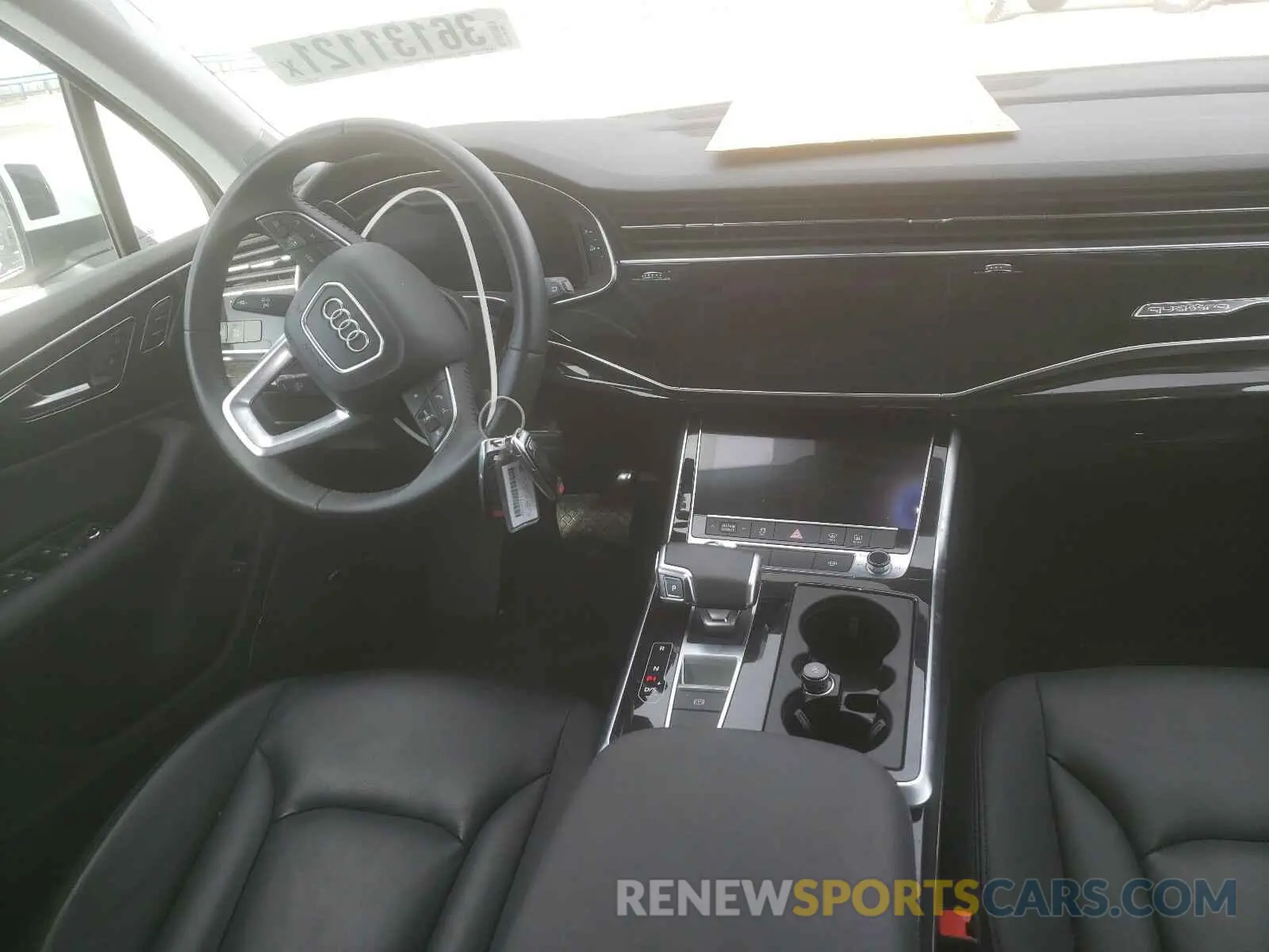 9 Photograph of a damaged car WA1LXAF71LD002303 AUDI Q7 2020