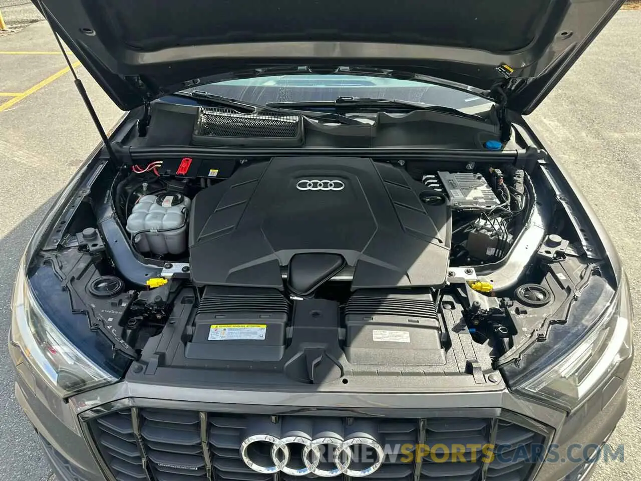 6 Фотография поврежденного автомобиля WA1LXAF71LD004634 AUDI Q7 2020