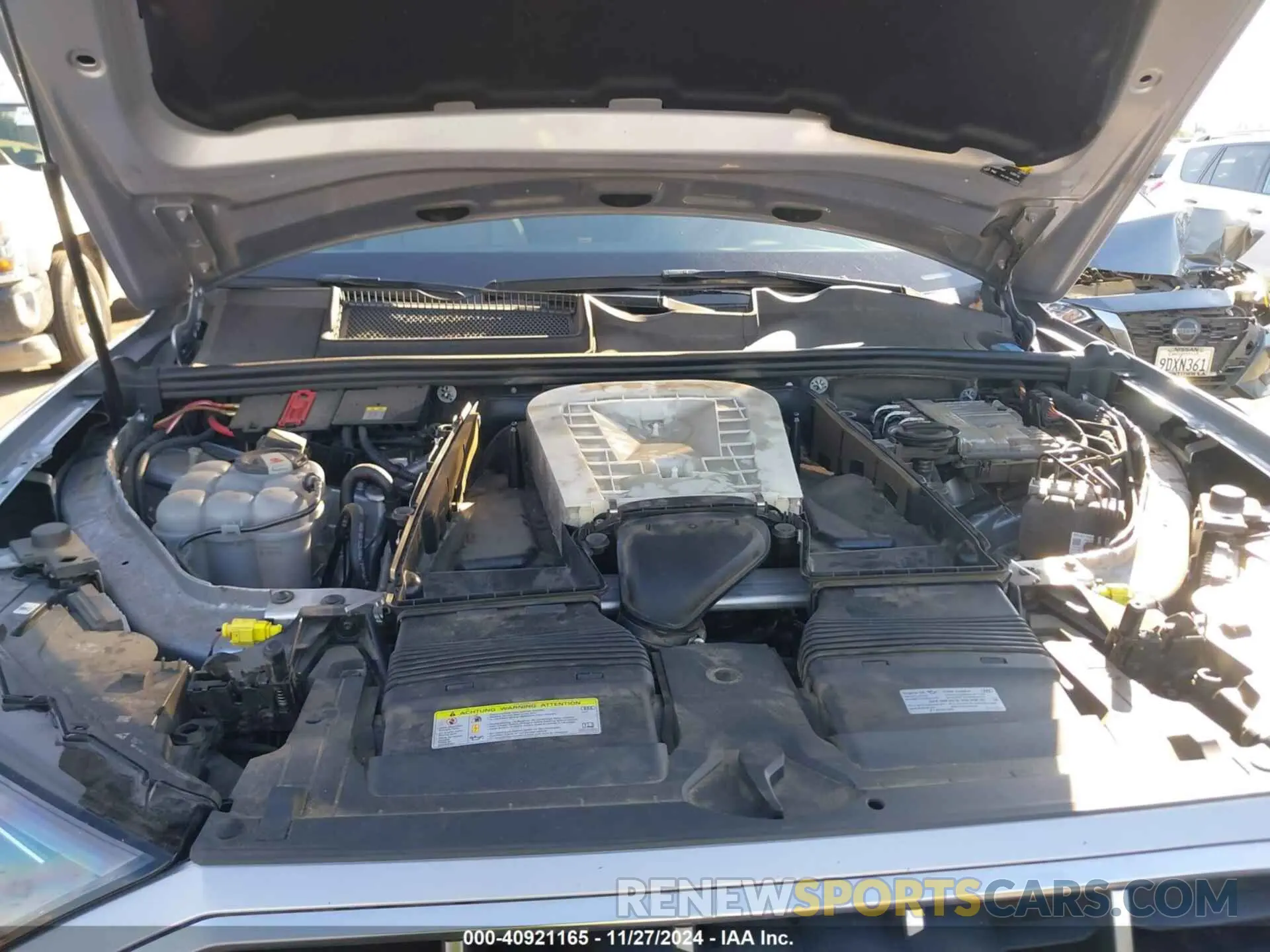 10 Фотография поврежденного автомобиля WA1LXAF71LD013253 AUDI Q7 2020