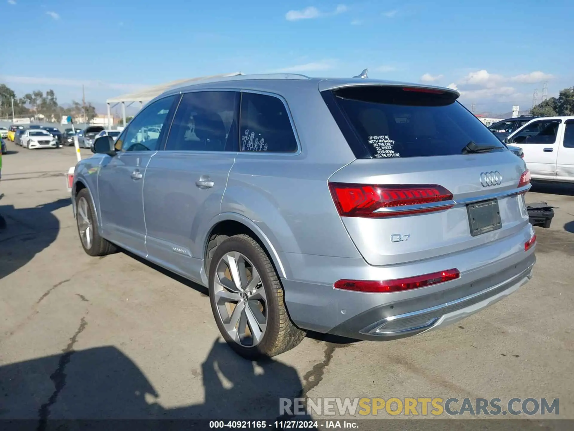 3 Фотография поврежденного автомобиля WA1LXAF71LD013253 AUDI Q7 2020