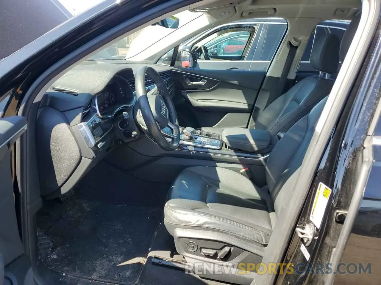 7 Фотография поврежденного автомобиля WA1LXAF73LD003064 AUDI Q7 2020