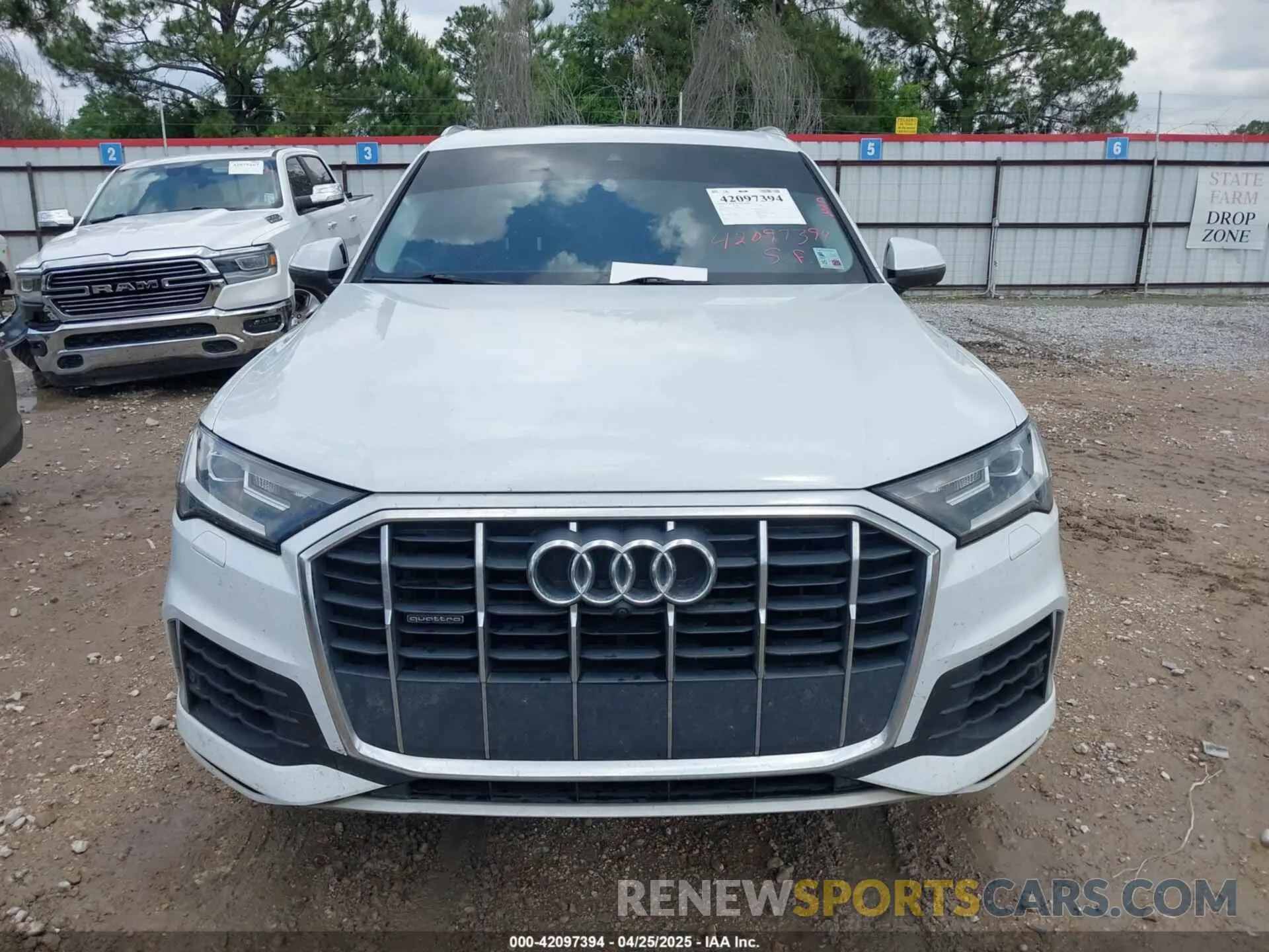12 Фотография поврежденного автомобиля WA1LXAF75LD006001 AUDI Q7 2020
