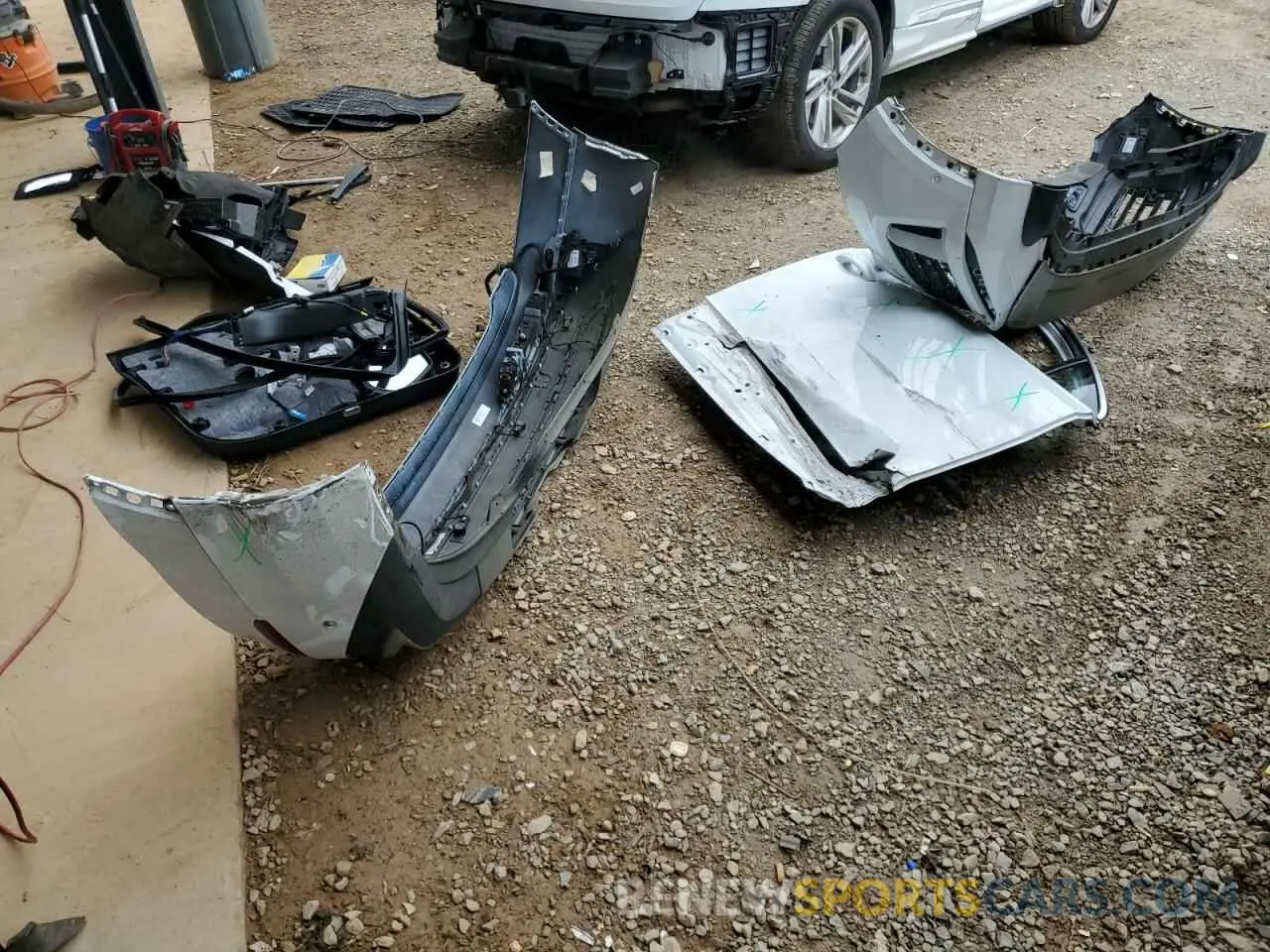 13 Фотография поврежденного автомобиля WA1LXAF76LD000580 AUDI Q7 2020