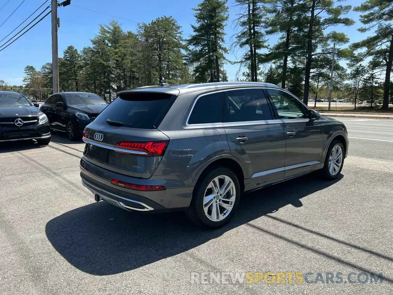 4 Фотография поврежденного автомобиля WA1LXAF78LD004825 AUDI Q7 2020