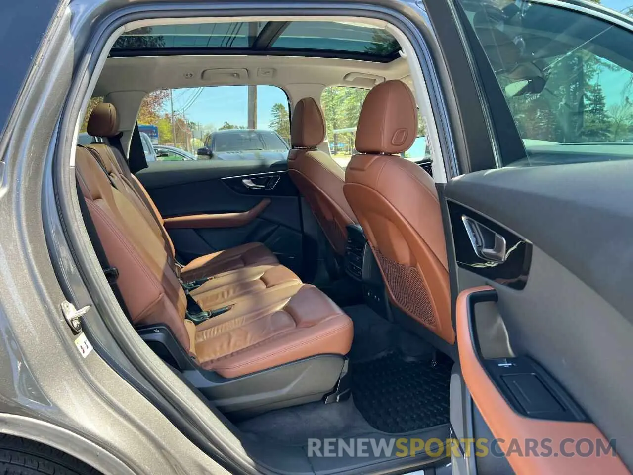 6 Фотография поврежденного автомобиля WA1LXAF78LD004825 AUDI Q7 2020