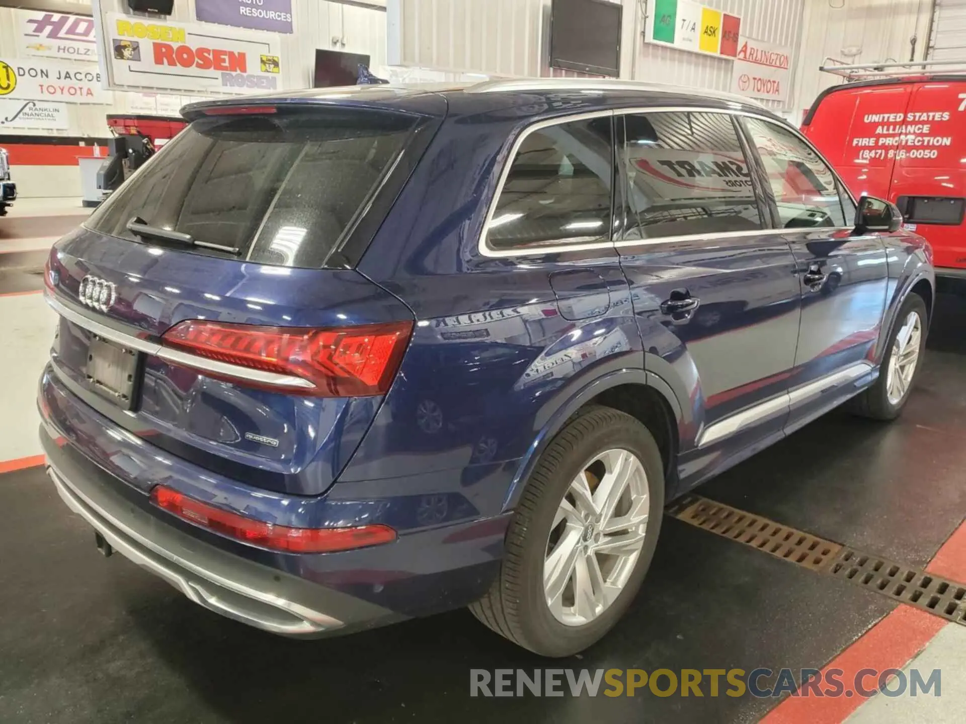 10 Фотография поврежденного автомобиля WA1LXBF7XLD004332 AUDI Q7 2020